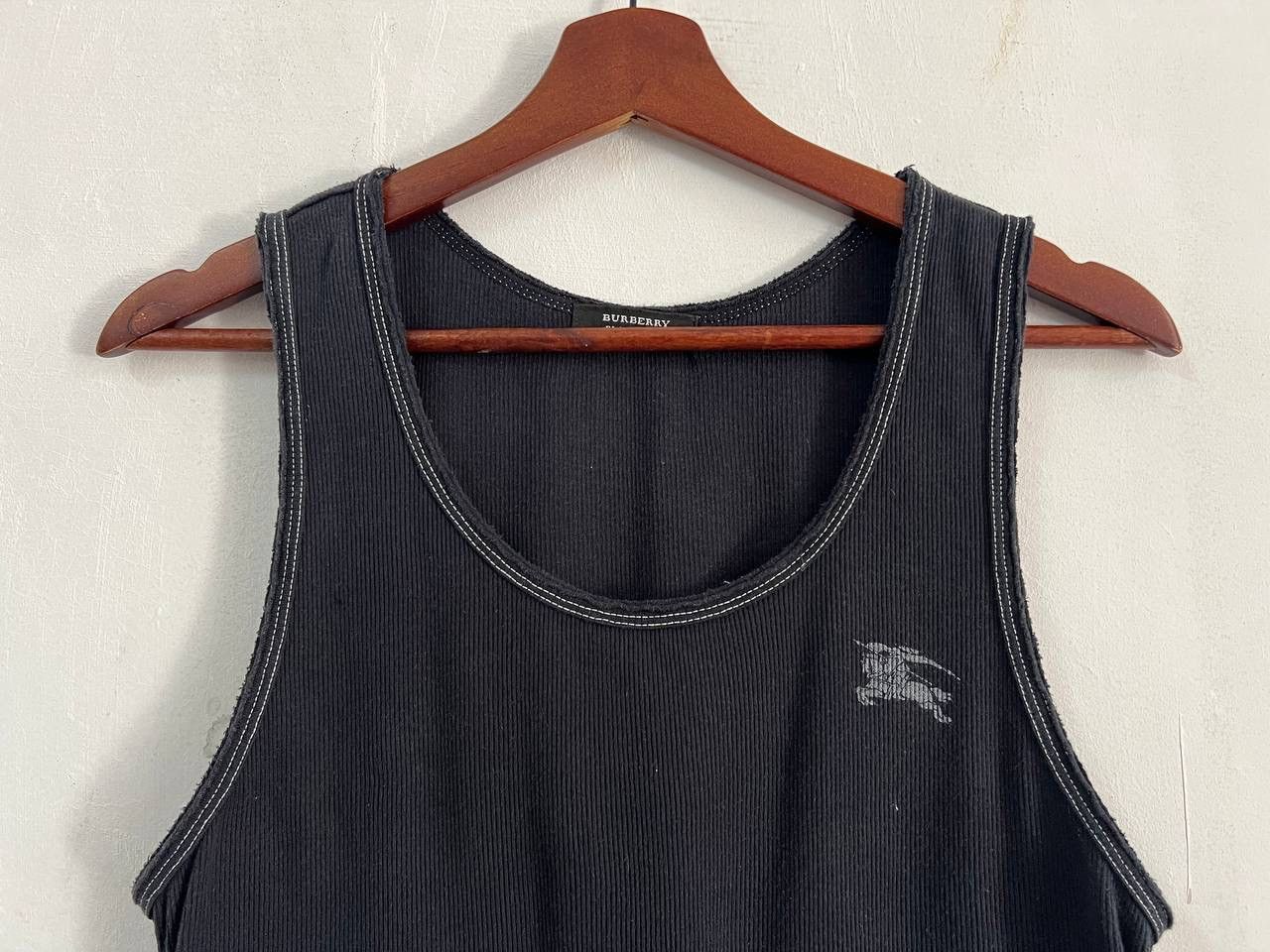 Burberry Burberry Black Label Distressed Tank Top Size US M / EU 48-50 / 2 - 3 Thumbnail