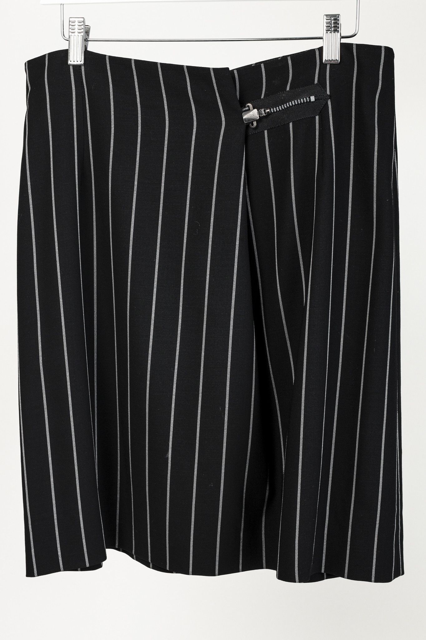 Armani Collezioni Armani Collezioni Black Pinstripe Skirt Size 31" - 3 Thumbnail