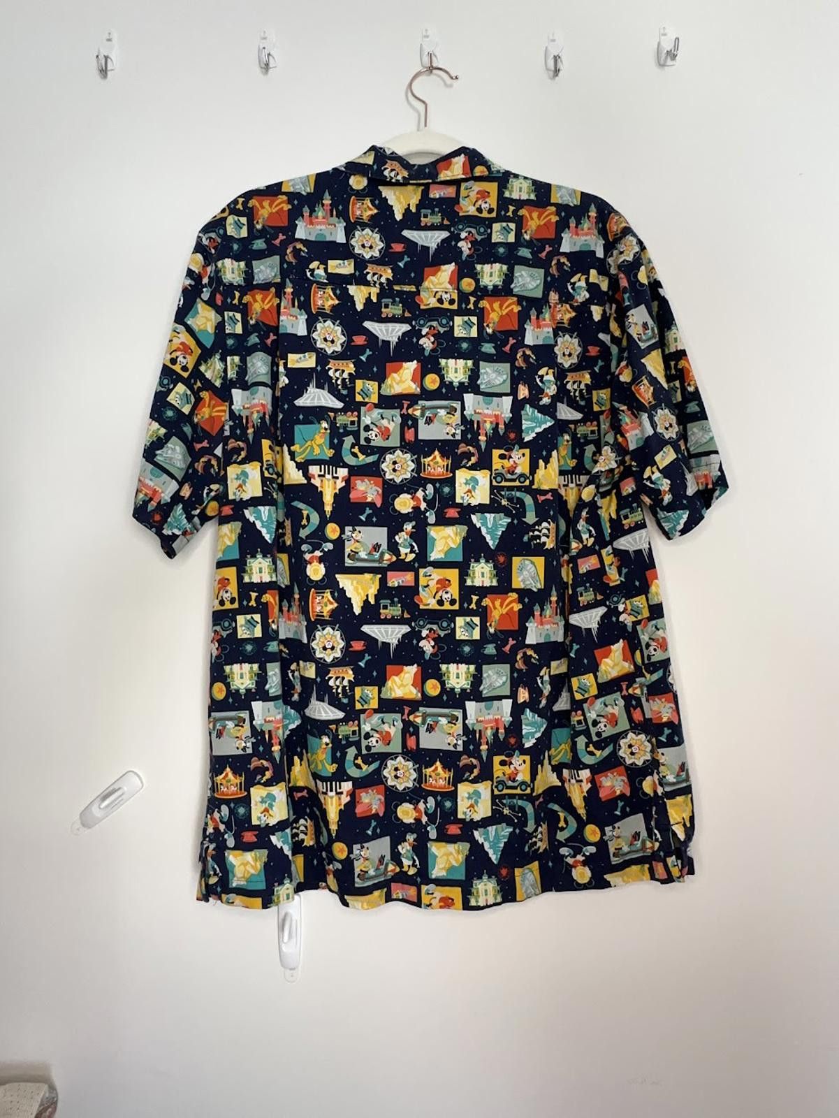 Disney Disney Vintage Style Button Up - Sz. Men's M Size US M / EU 48-50 / 2 - 2 Thumbnail