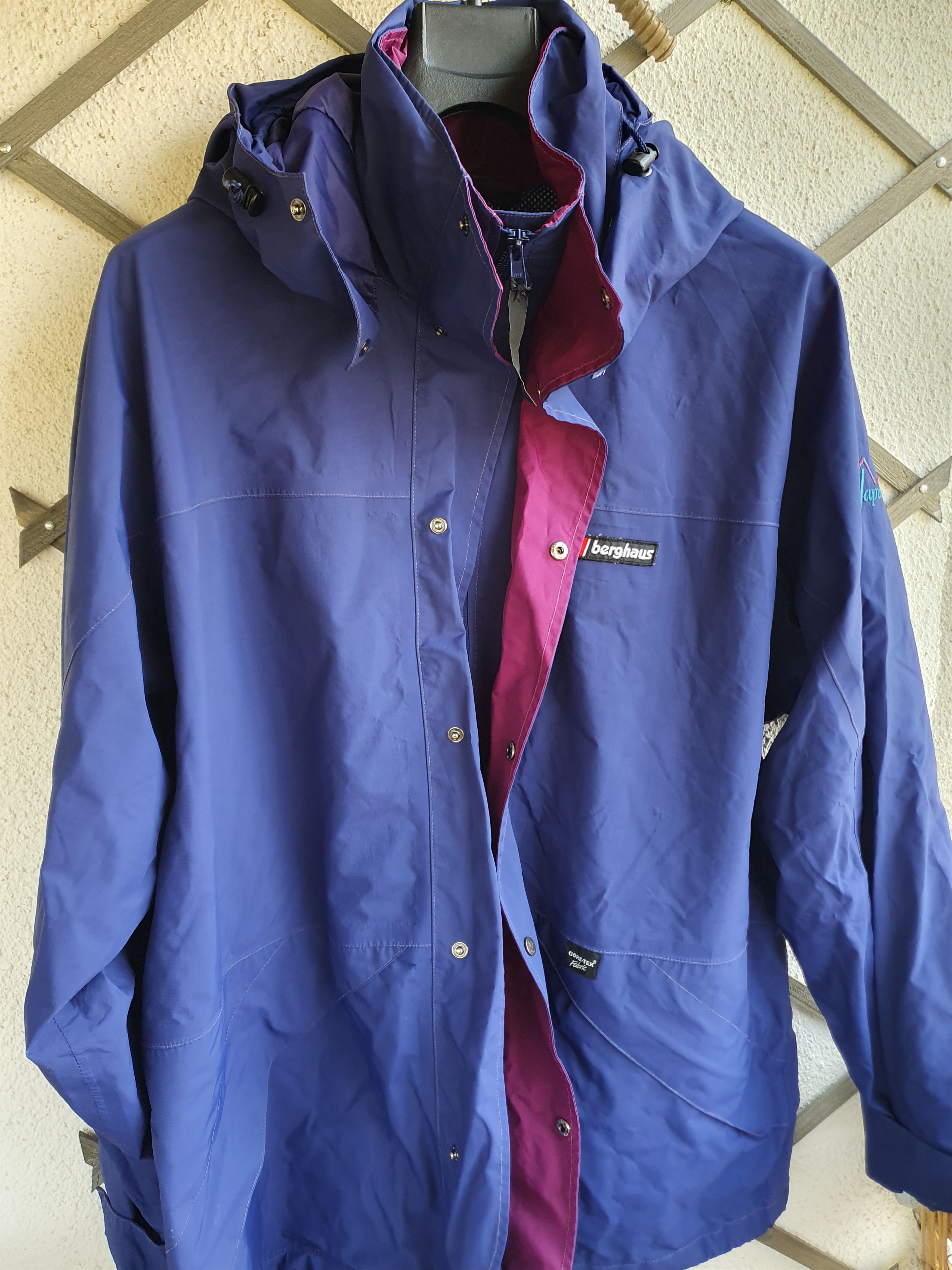 Berghaus Berghaus Japura Gore-tex Vintage Shell jacket sz XL Size US XL / EU 56 / 4 - 13 Thumbnail