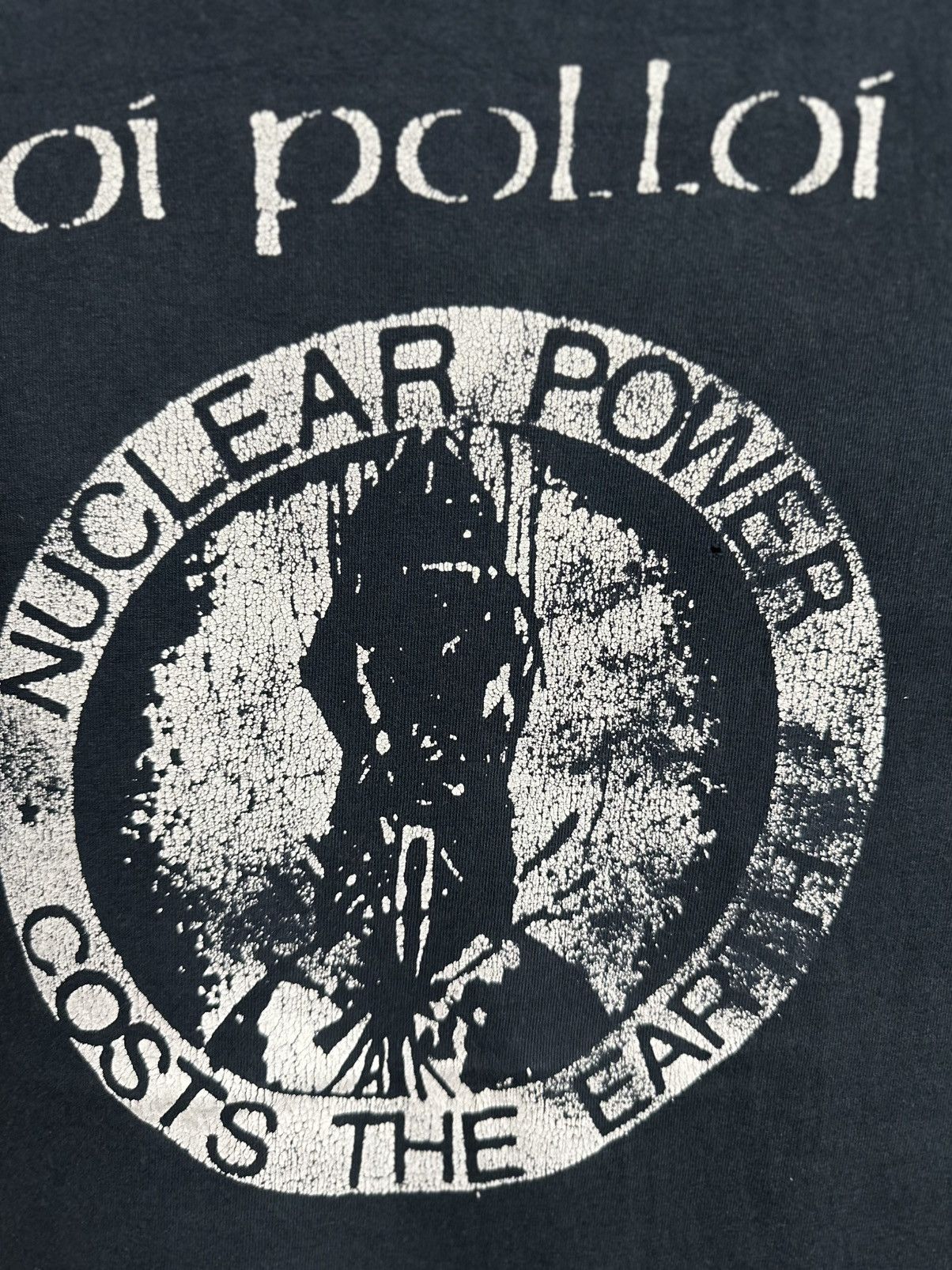 Fruit Of The Loom Vintage Oi Polloi Nuclear Power Costs The Earth Faded Tee Size US L / EU 52-54 / 3 - 3 Thumbnail