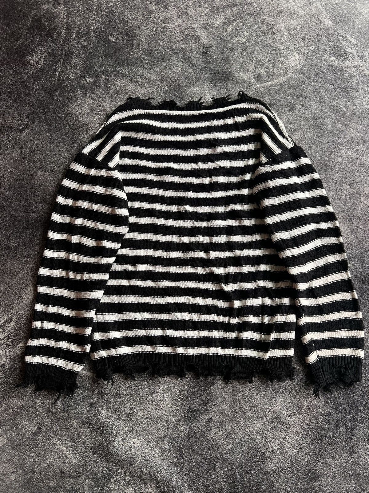 Japanese Brand Destroyed Stripes Knit Sweater Size US M / EU 48-50 / 2 - 8 Thumbnail
