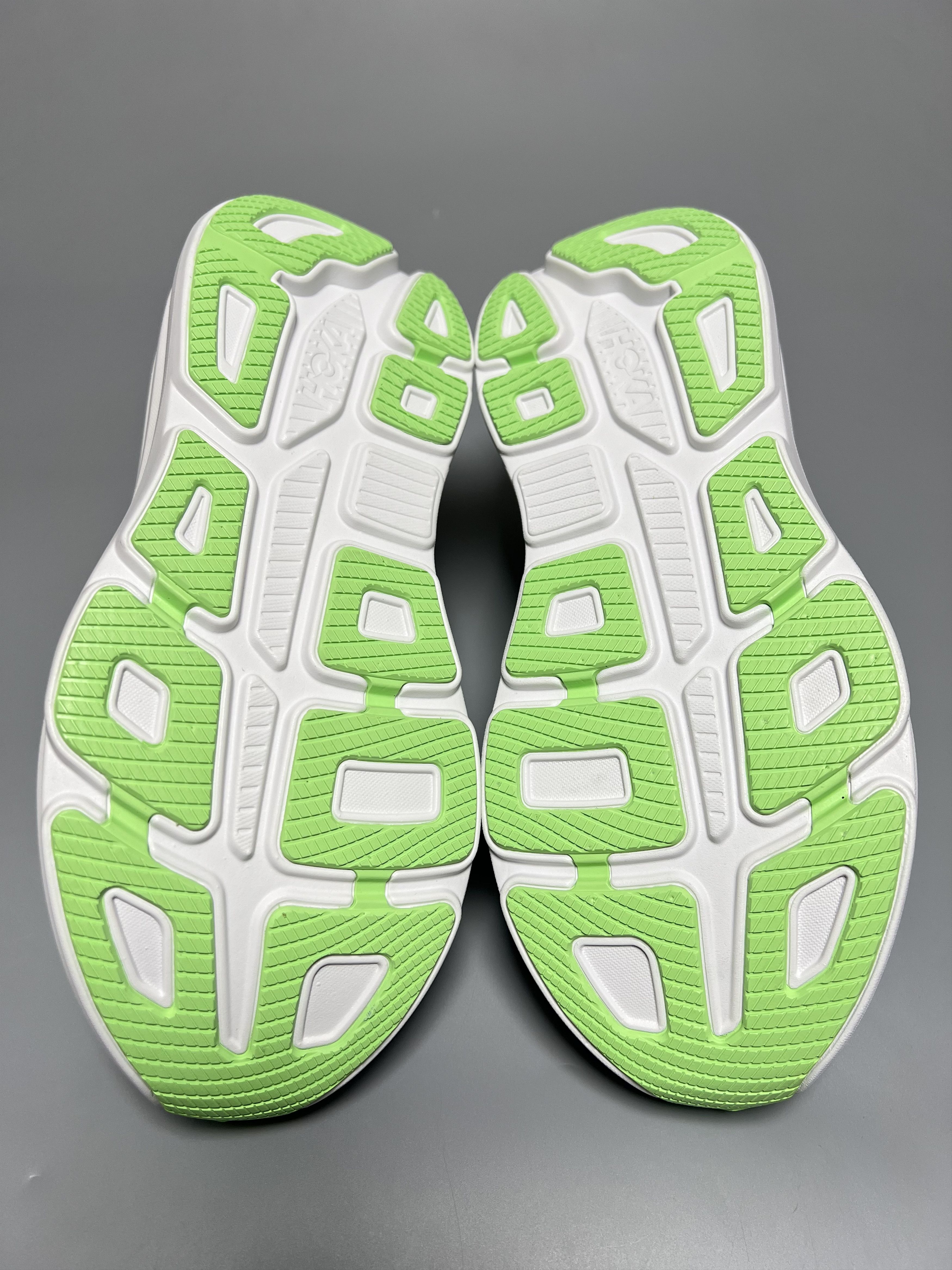 Hoka US 11D Hoka One One Bondi 9 Running Shoes Walking Size US 11 / EU 44 - 6 Thumbnail