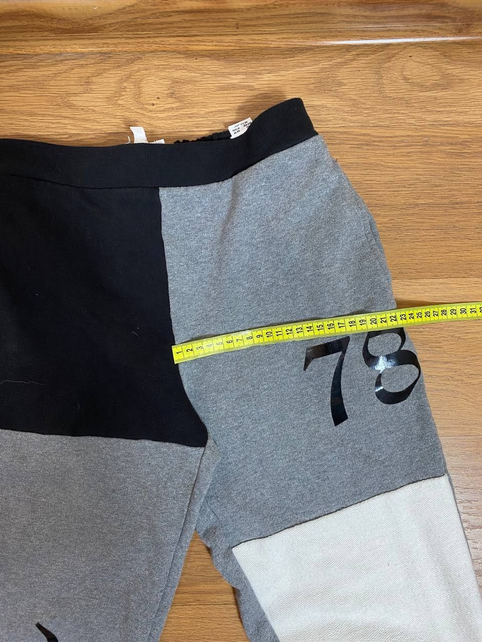 Juicy Couture × Vintage Juicy Couture vintage sweatpants big logo Size 28" / US 6 / IT 42 - 19 Thumbnail