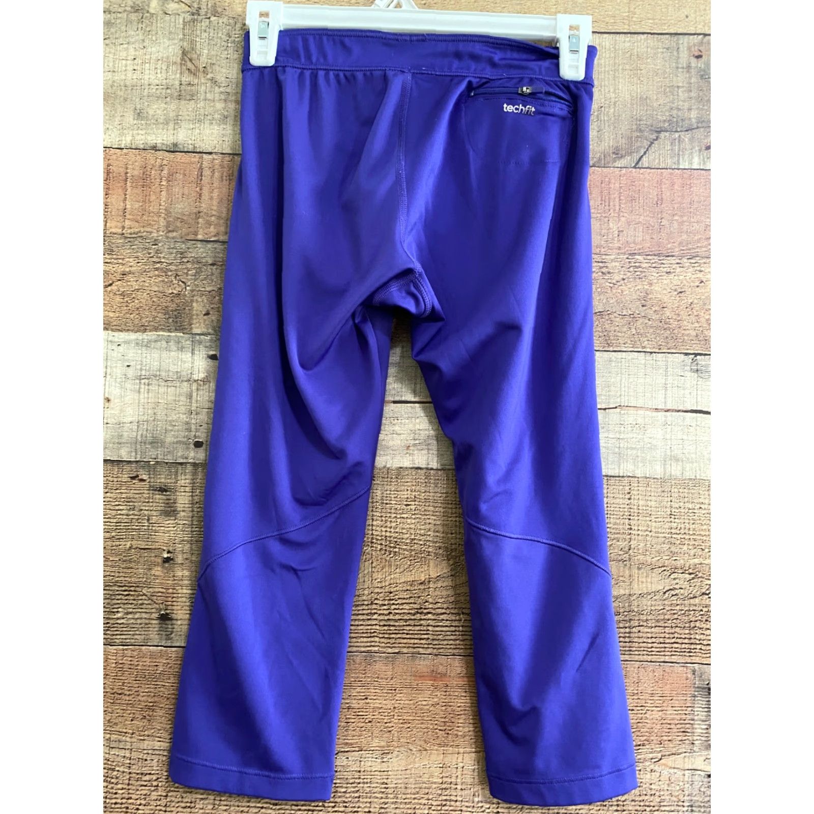 Adidas adidas Capris Women Athletic Workout Pants Purple Size Medium Capris Women Activewear Pants Regular Size M Size 32" / US 10 / IT 46 - 3 Thumbnail
