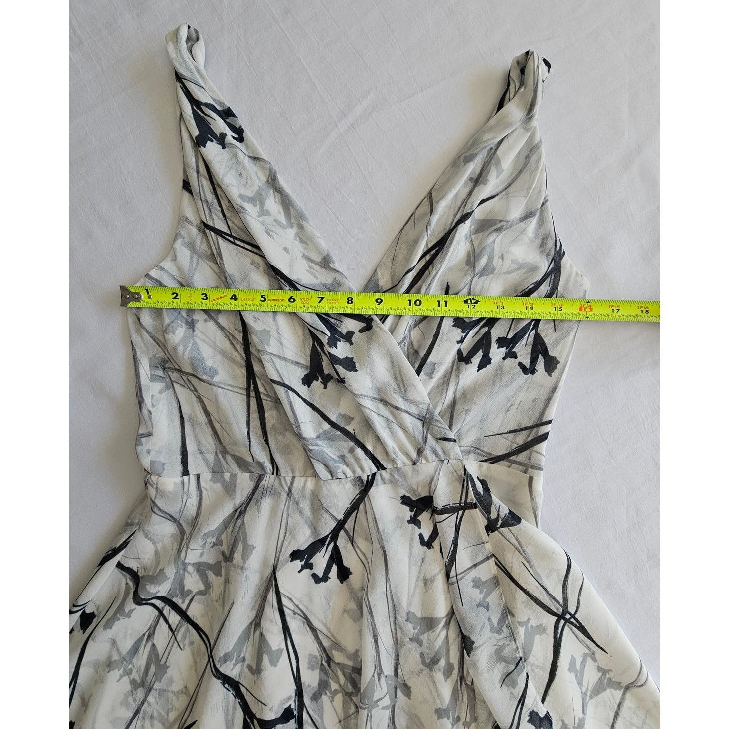 Reiss REISS Elsie Fit-and-Flare Printed Faux Wrap Chiffon Dress 6 Size M / US 6-8 / IT 42-44 - 6 Thumbnail