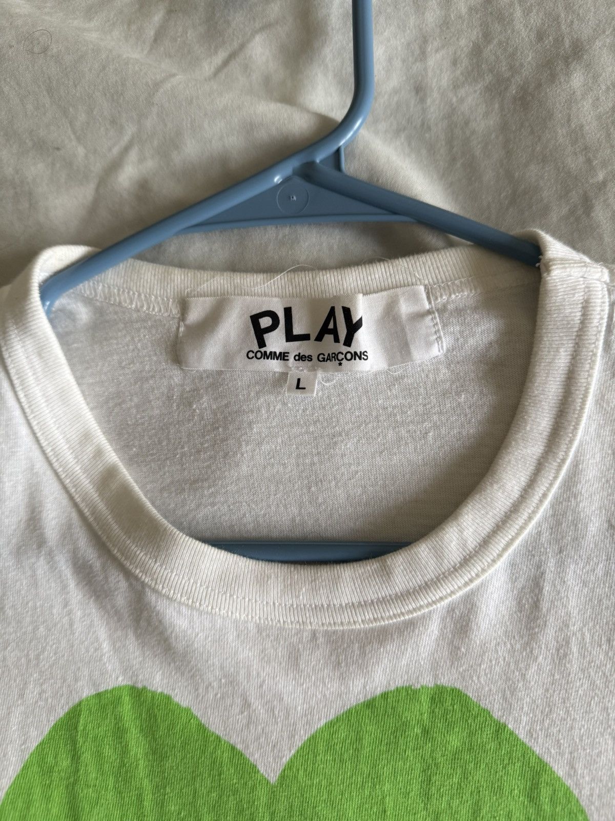 Comme des Garcons Commes Des garçons Green Play Heart T shirt Size US L / EU 52-54 / 3 - 2 Thumbnail