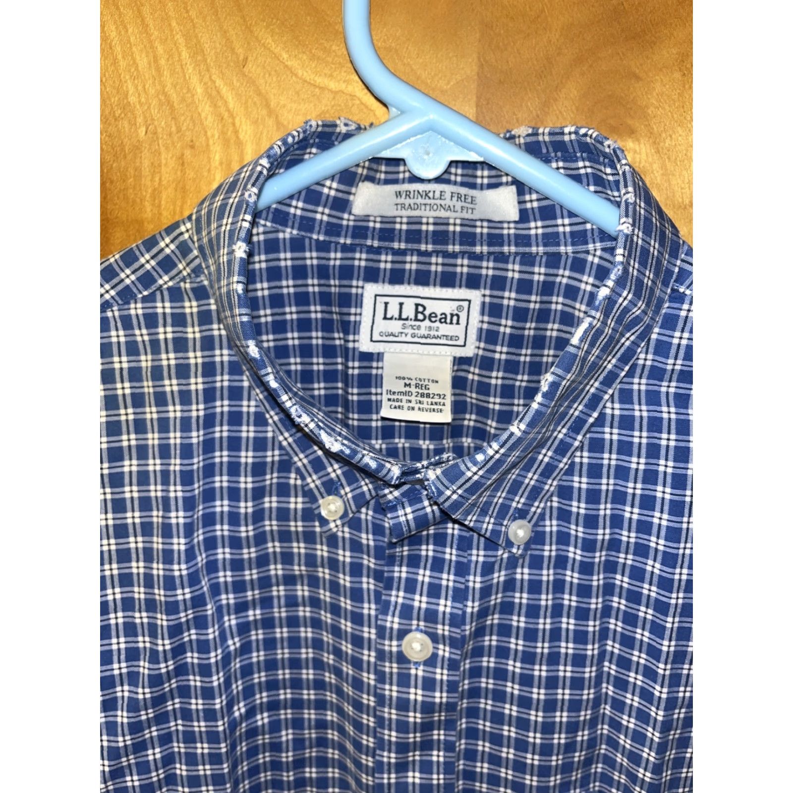 Vintage VINTAGE L.L. BEAN Men's Cotton Plaid Button-Up Shirt Traditional Fit Long Sleeve Casual Fall Winter Spring Blue Medium Reg Size US M / EU 48-50 / 2 - 2 Thumbnail