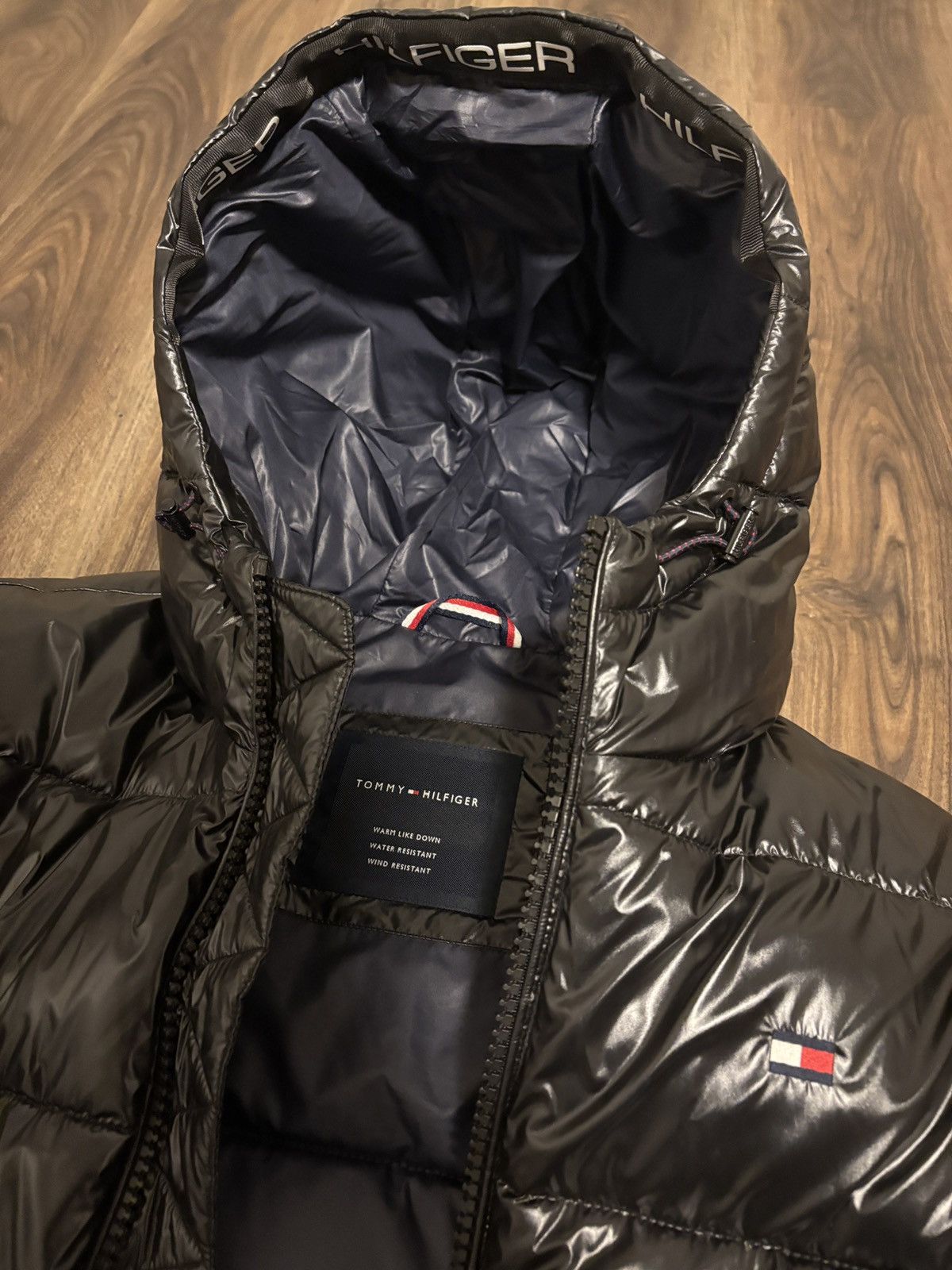 Tommy Hilfiger Tommy Hilfiger Glossy Puffer Jacket Size US L / EU 52-54 / 3 - 2 Thumbnail