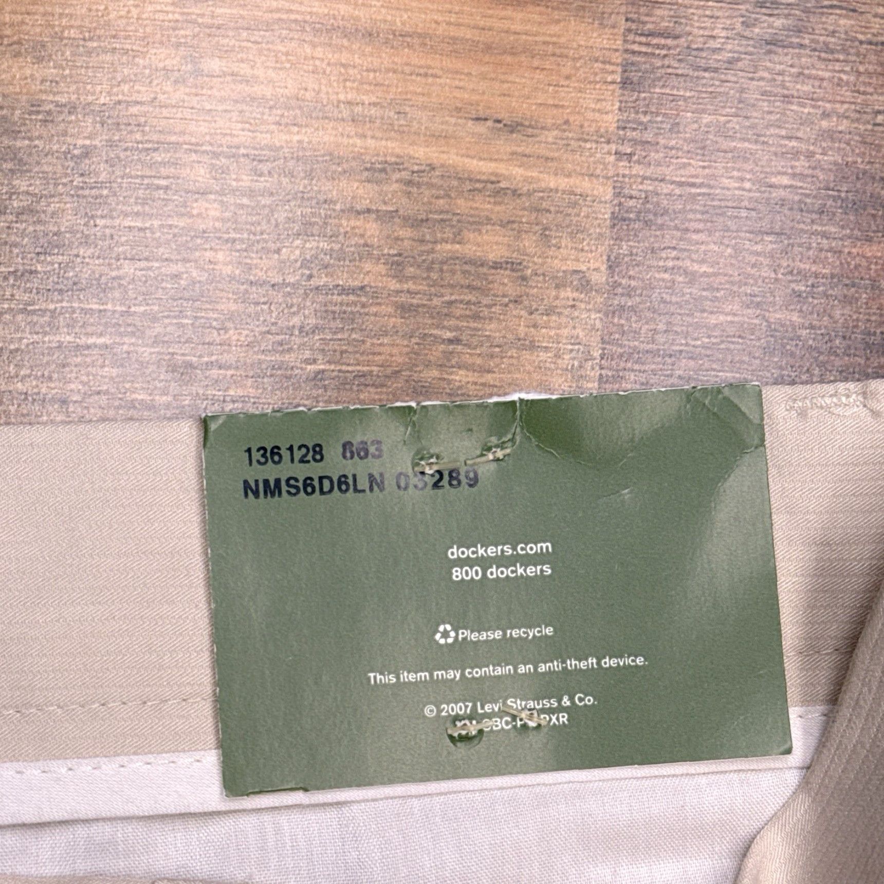 Dockers Dockers Premium Golf Shorts Mens 38 Tan Relaxed Pleated New Inseam 9.5in Chino Button Logo Easy Care Machine Washable Solid Polyester Rayon Size US 38 / EU 54 - 5 Thumbnail