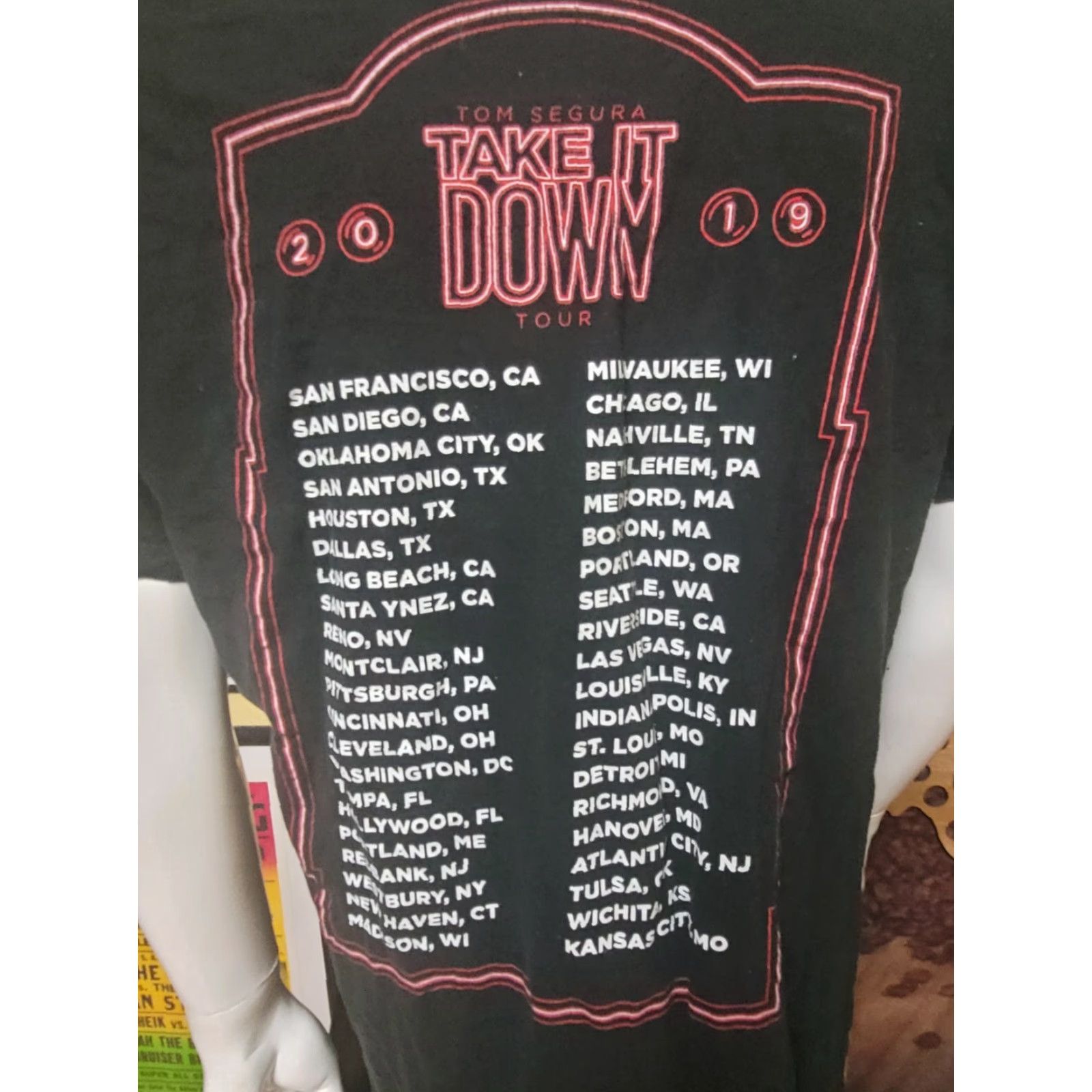 Vintage VINTAGE Tom Segura Take It Down 2019 Tour T Shirt XL Comedy Your Moms House Two Bears Shirt Mens Black Cotton Graphic Tee Size US XL / EU 56 / 4 - 4 Thumbnail