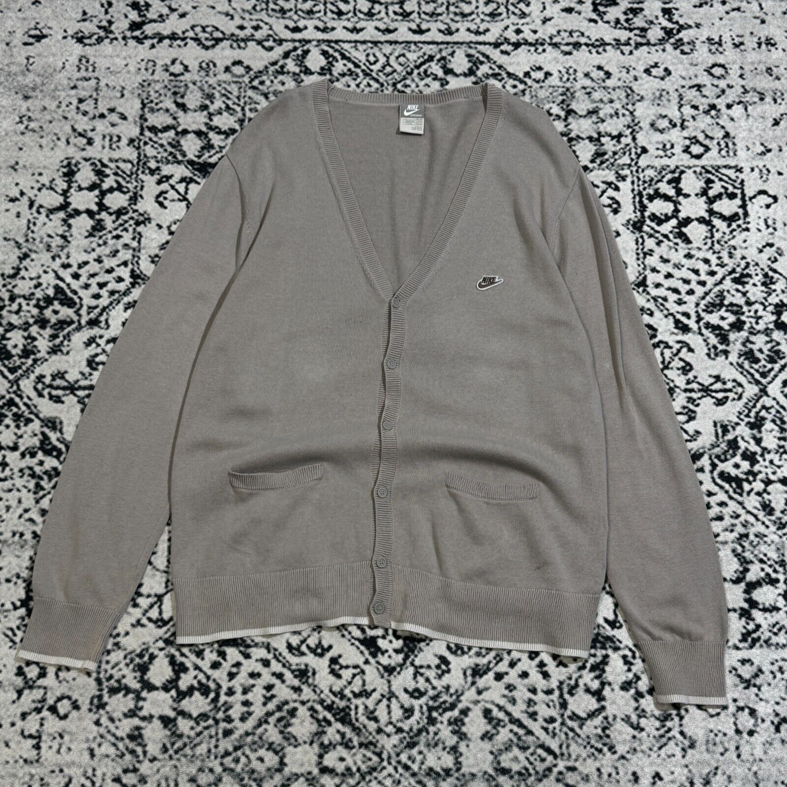 Nike × Vintage Vintage Nike Unisex Gray Cotton Sweater Cardigan Size L Size US L / EU 52-54 / 3 - 1 Thumbnail
