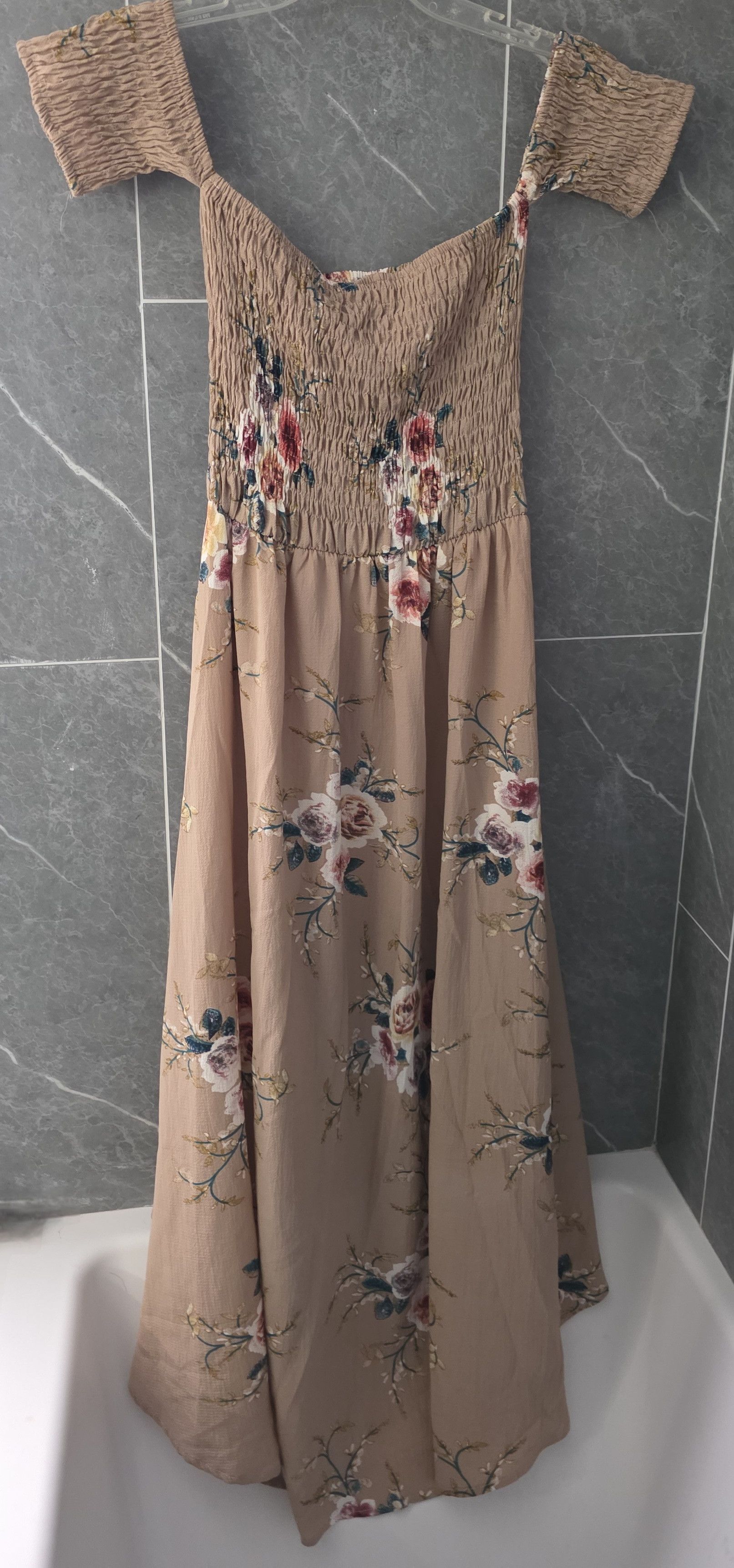 Other NWOT High Low Beige Floral Off Shoulder Dress Size Small Size S / US 4 / IT 40 - 2 Thumbnail