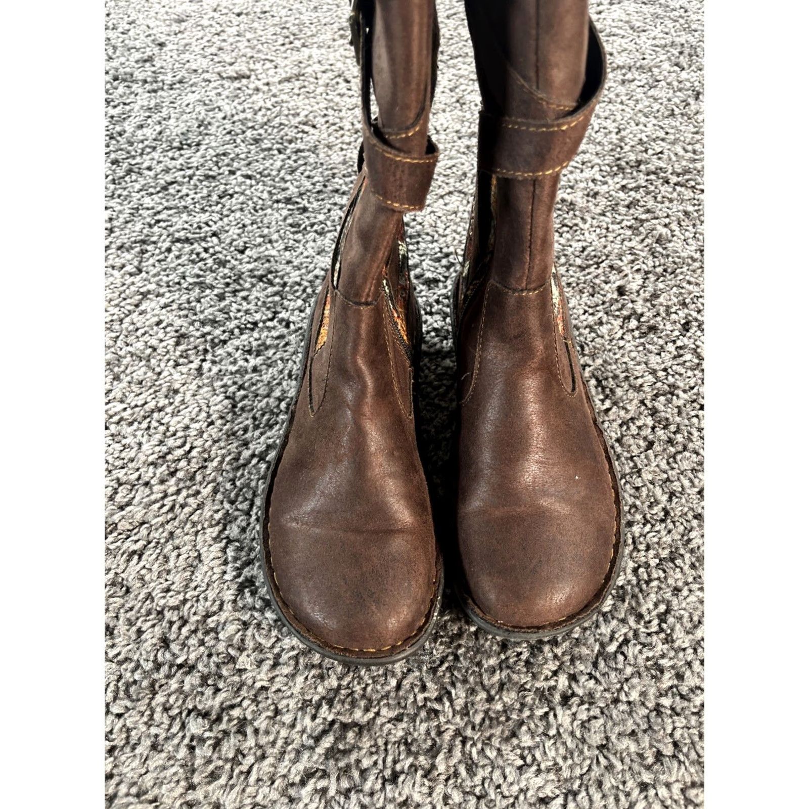Born BOC Born Concept Marghera Boots Wool Pattern Faux Brown Leather Womens 6M Knee High Flat Heel Zip Riding Boot Regular Calf Brown Size US 6 / IT 36 - 3 Thumbnail