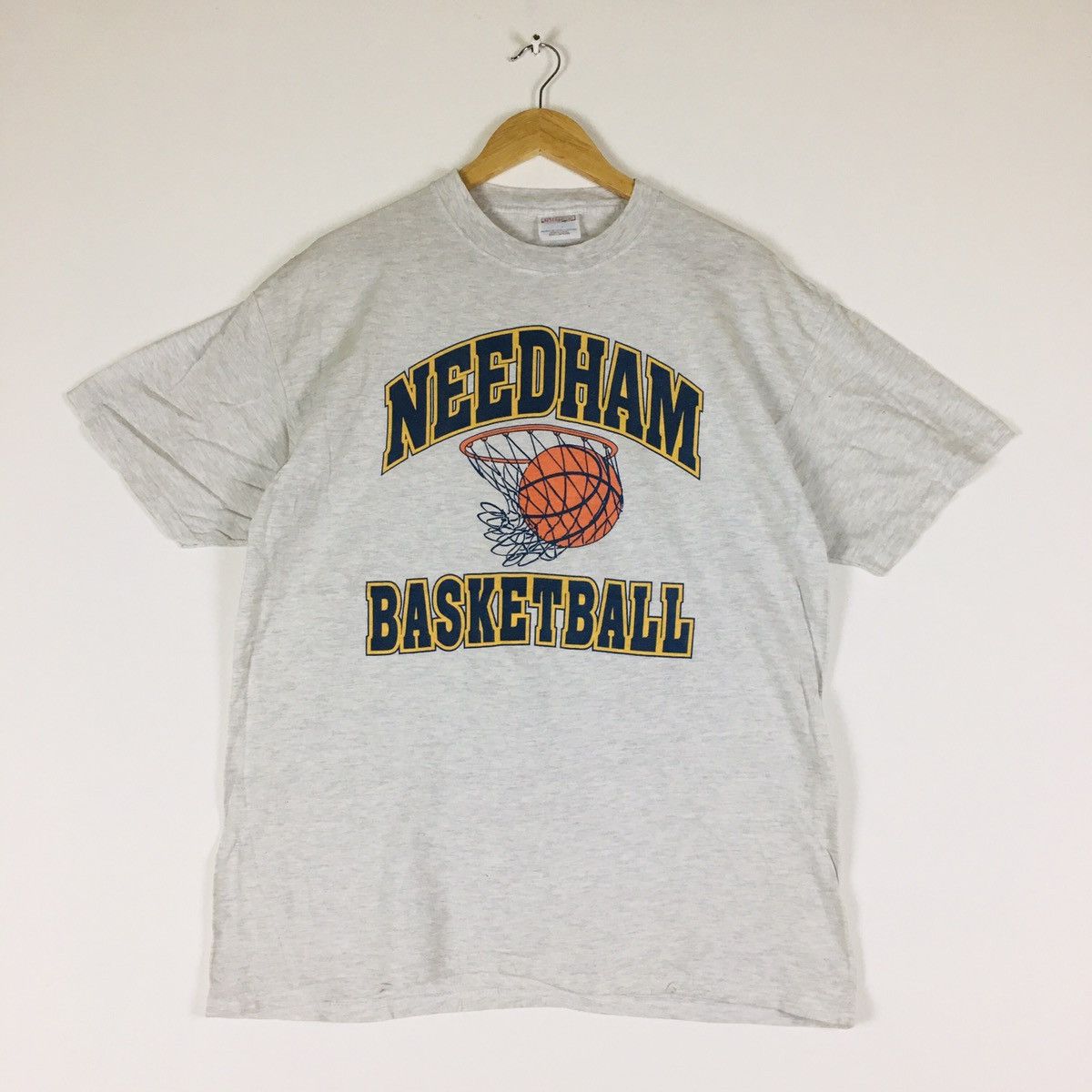 Hanes × NBA × Vintage Vintage NBA Needham Basketball Size US M / EU 48-50 / 2 - 1 Thumbnail