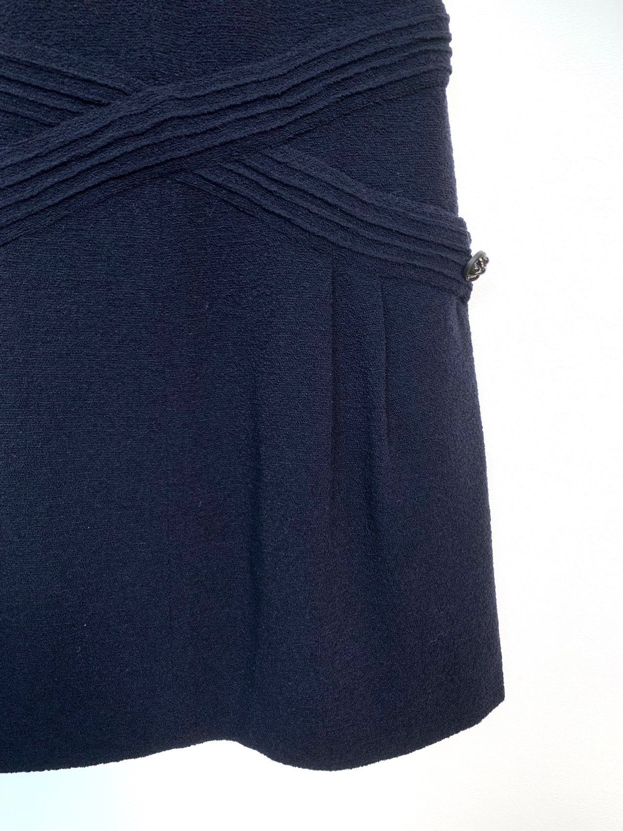 Chanel Chanel Round Neck Tweed Short Sleeve Dress Size XS / US 0-2 / IT 36-38 - 4 Thumbnail