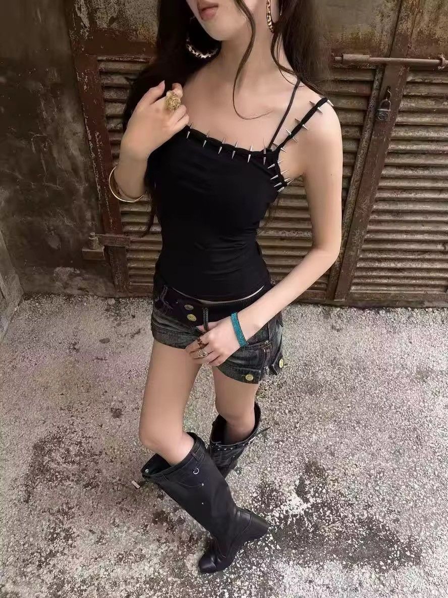 Other Gothic Punk Vintage Style Black Rivet Rock Tank Top Size M / US 6-8 / IT 42-44 - 6 Thumbnail