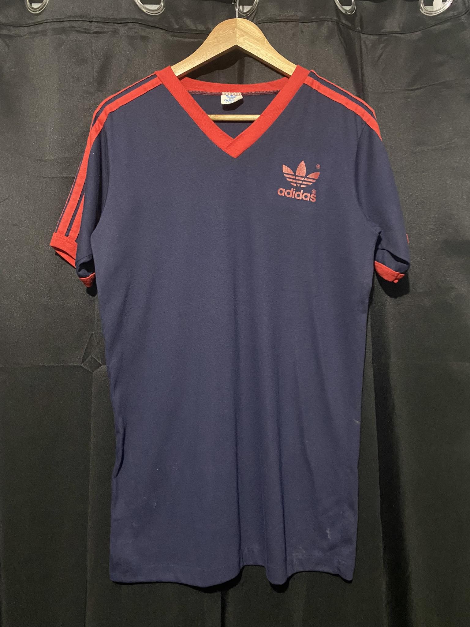 Adidas Vintage 70s/80s adidas made in USA single stitch logo v neck Size US L / EU 52-54 / 3 - 1 Thumbnail
