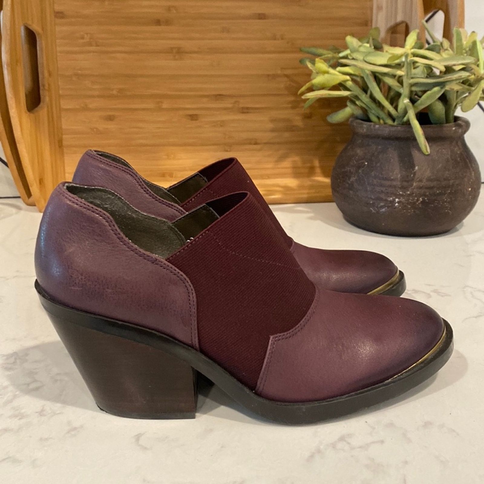 Other Naya Acre Burgundy Leather Block Heel ankle bootie size 8.5 Size US 8.5 / IT 38.5 - 1 Thumbnail