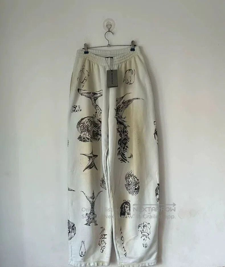 Balenciaga Balenciaga SS24 Graffiti Print Pants. Size US 26 / EU 42 - 1 Thumbnail