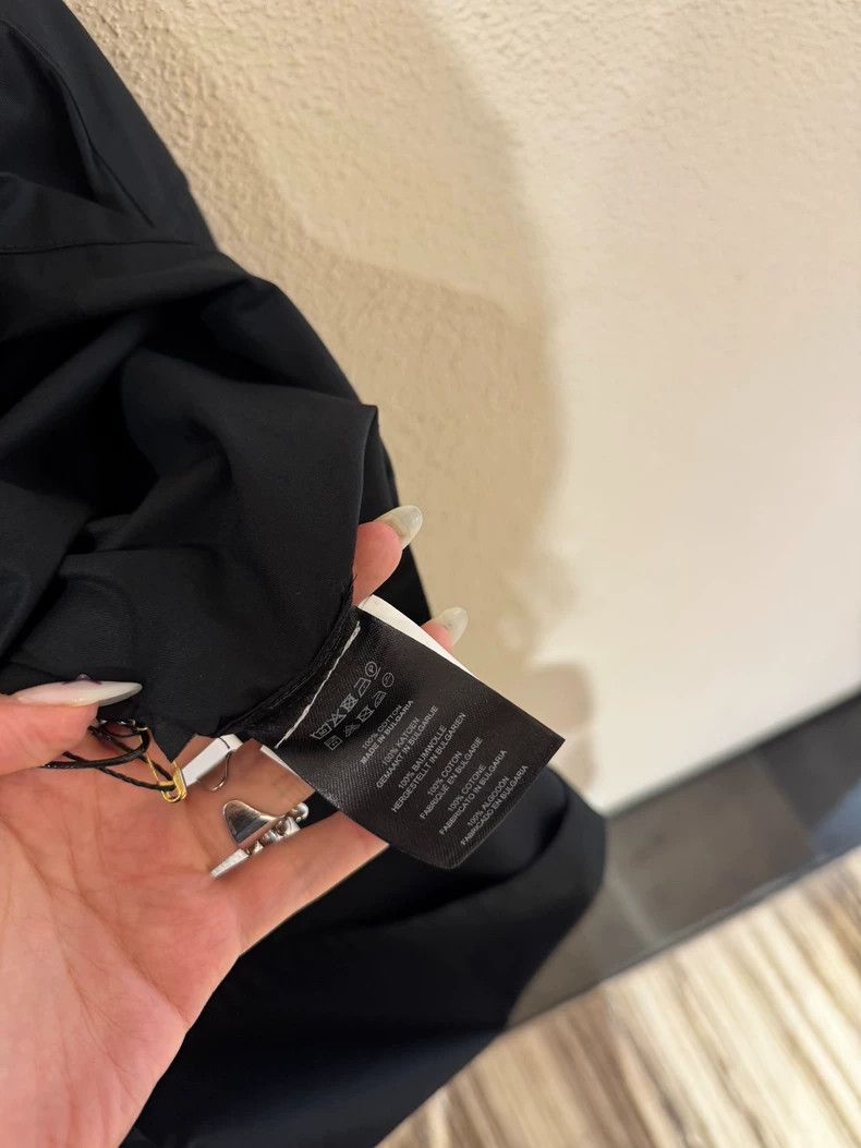 Dries Van Noten DRIES VAN NOTEN Black loose hooded jacket for spring and s Size US S / EU 44-46 / 1 - 3 Thumbnail