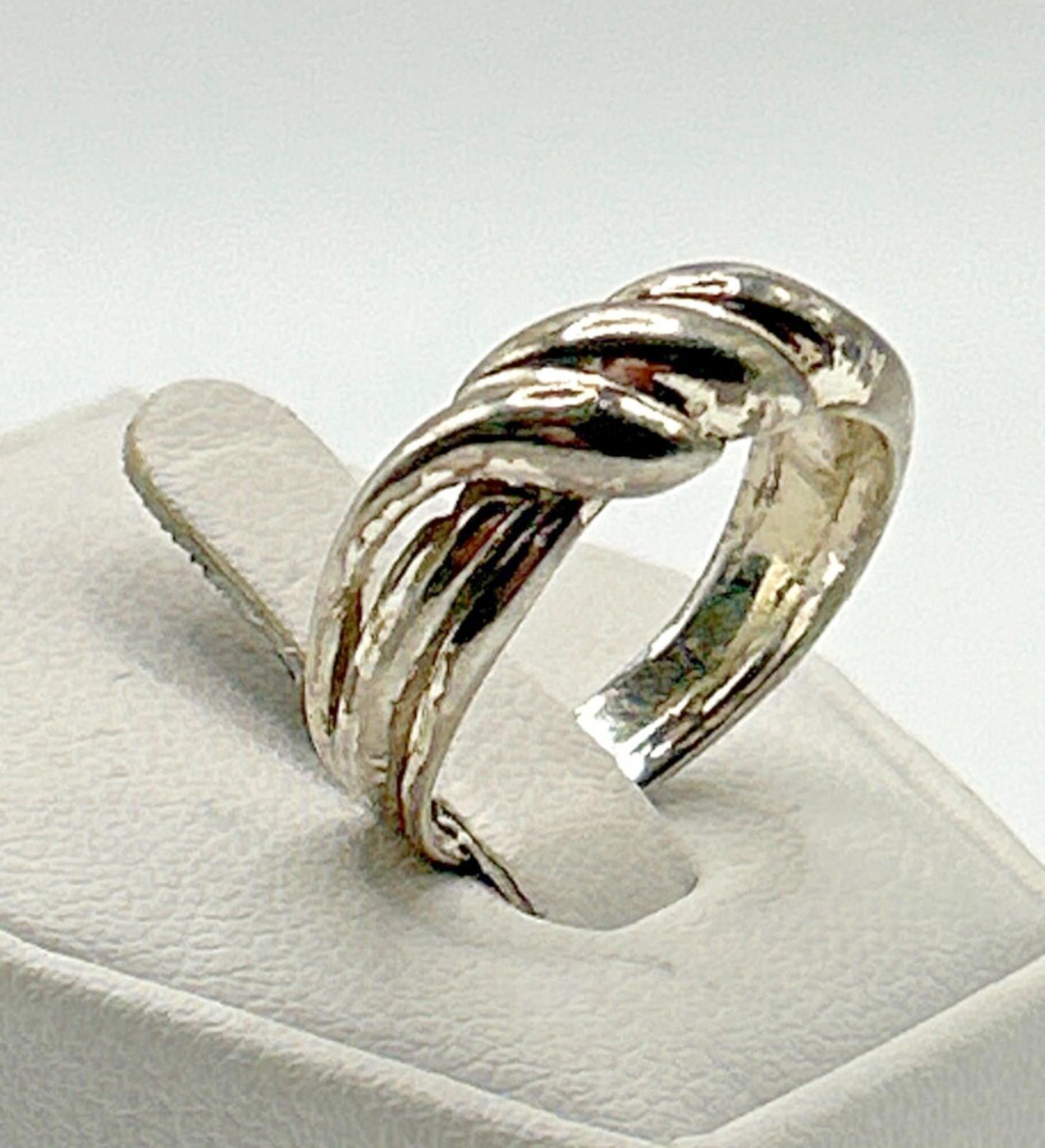 Sterling Silver 925 Vintage Sterling Silver Estate Ring Size 6.5 Size ONE SIZE - 1 Thumbnail