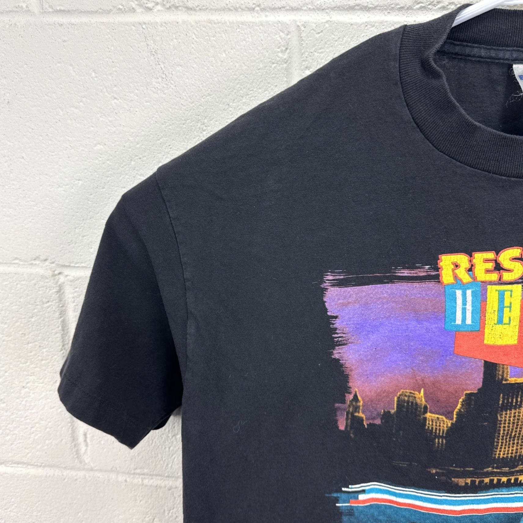 Vintage VINTAGE Brockum T-Shirt Band Restless Heart 1991 XL Black Short Sleeve Crew Neck Men Fans 90s 80s Tour Tee Portrait Graphic Print Easy Care Preshrunk Size US XL / EU 56 / 4 - 6 Thumbnail