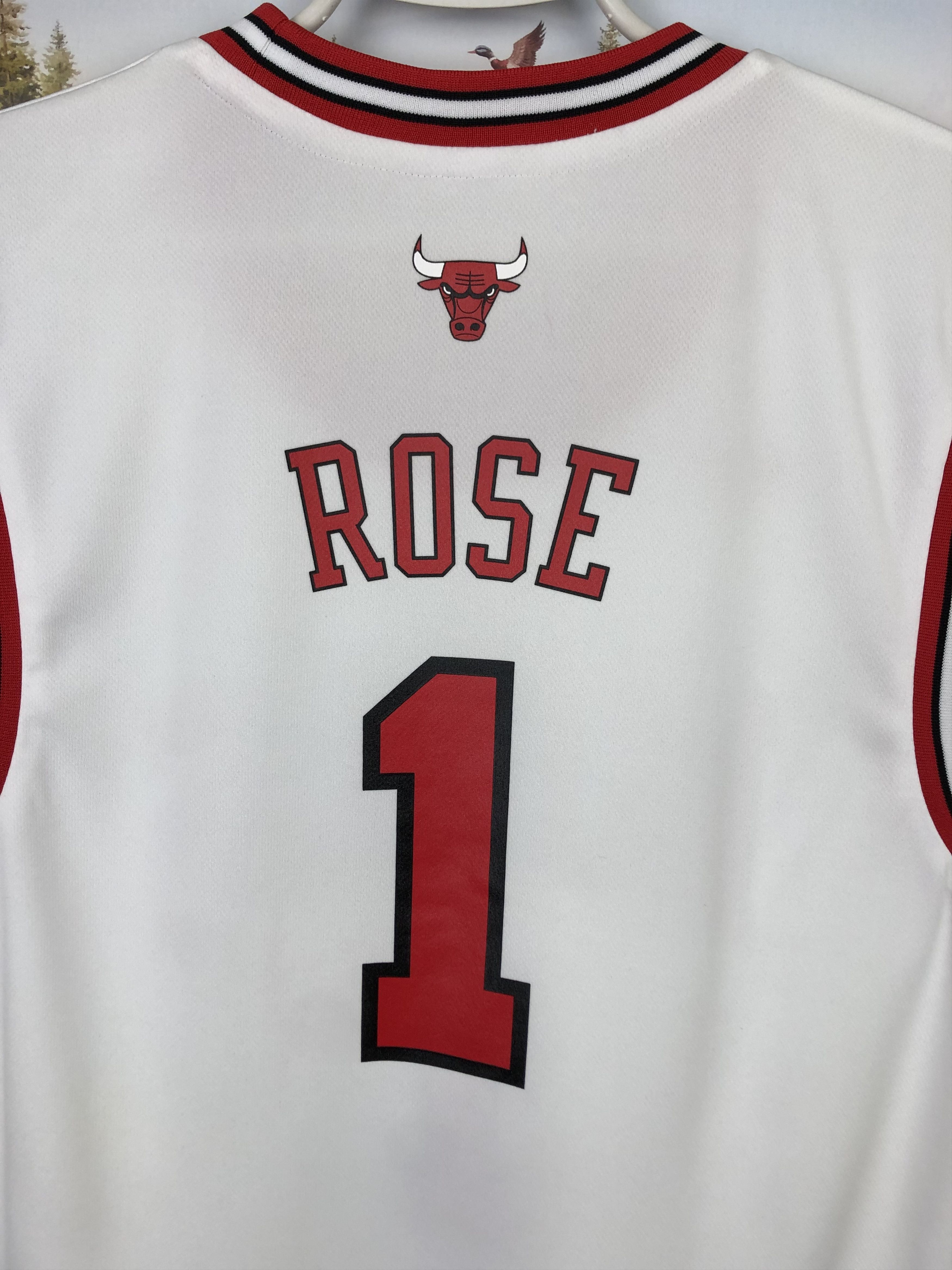Adidas Adidas White Chicago Bulls Derrick Rose NBA Jersey Shirt Tee Size US S / EU 44-46 / 1 - 13 Thumbnail
