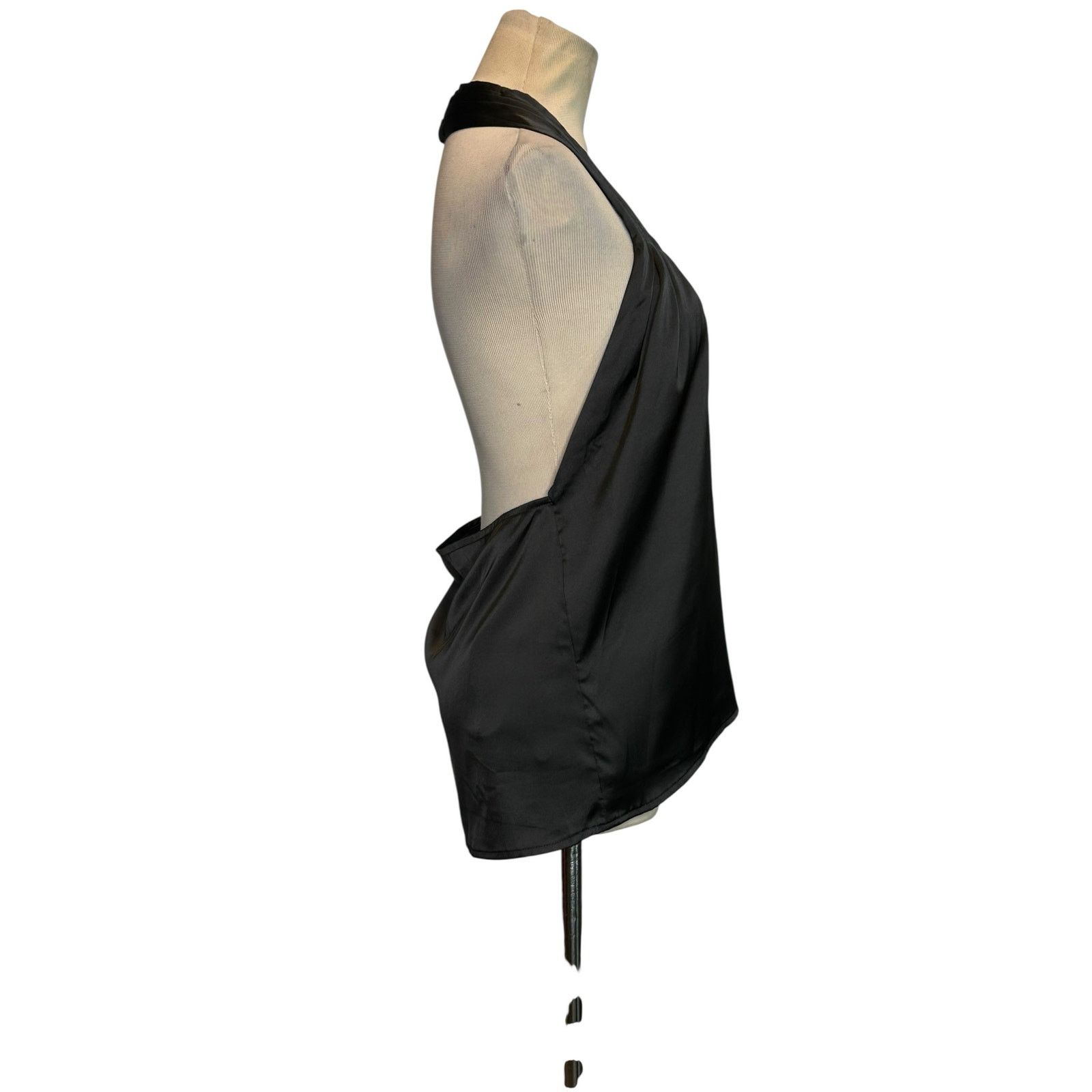 superdown Superdown black satin halter blouse size Small Size S / US 4 / IT 40 - 7 Thumbnail