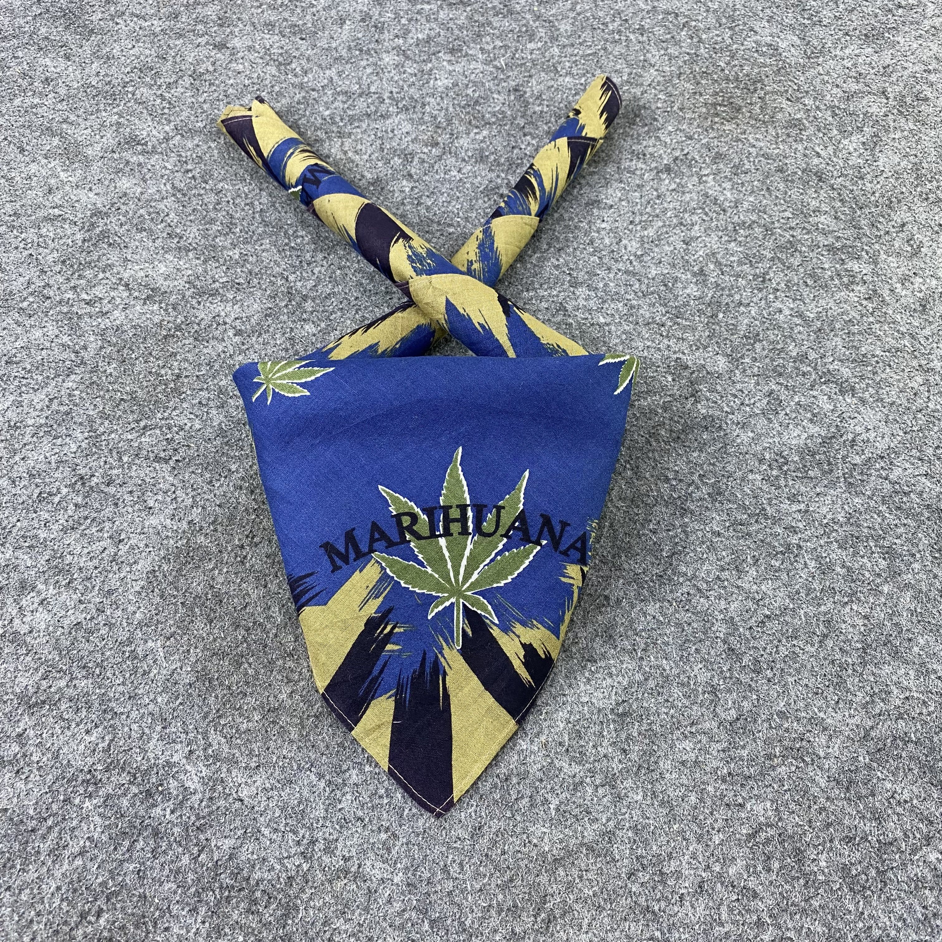 Designer Marihuana Handkerchief / Bandana / Neckerchief-B1396 Size ONE SIZE - 2 Thumbnail