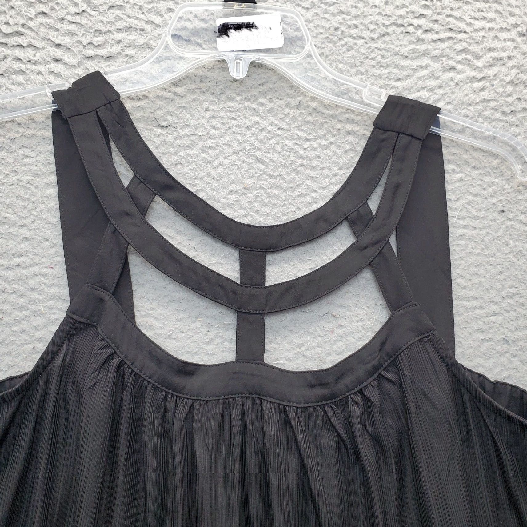 Torrid Torrid Womens Size 0 Black Strappy Swing Tank Top Crepe Pleated Pullover Sleeveless Size XS / US 0-2 / IT 36-38 - 5 Thumbnail