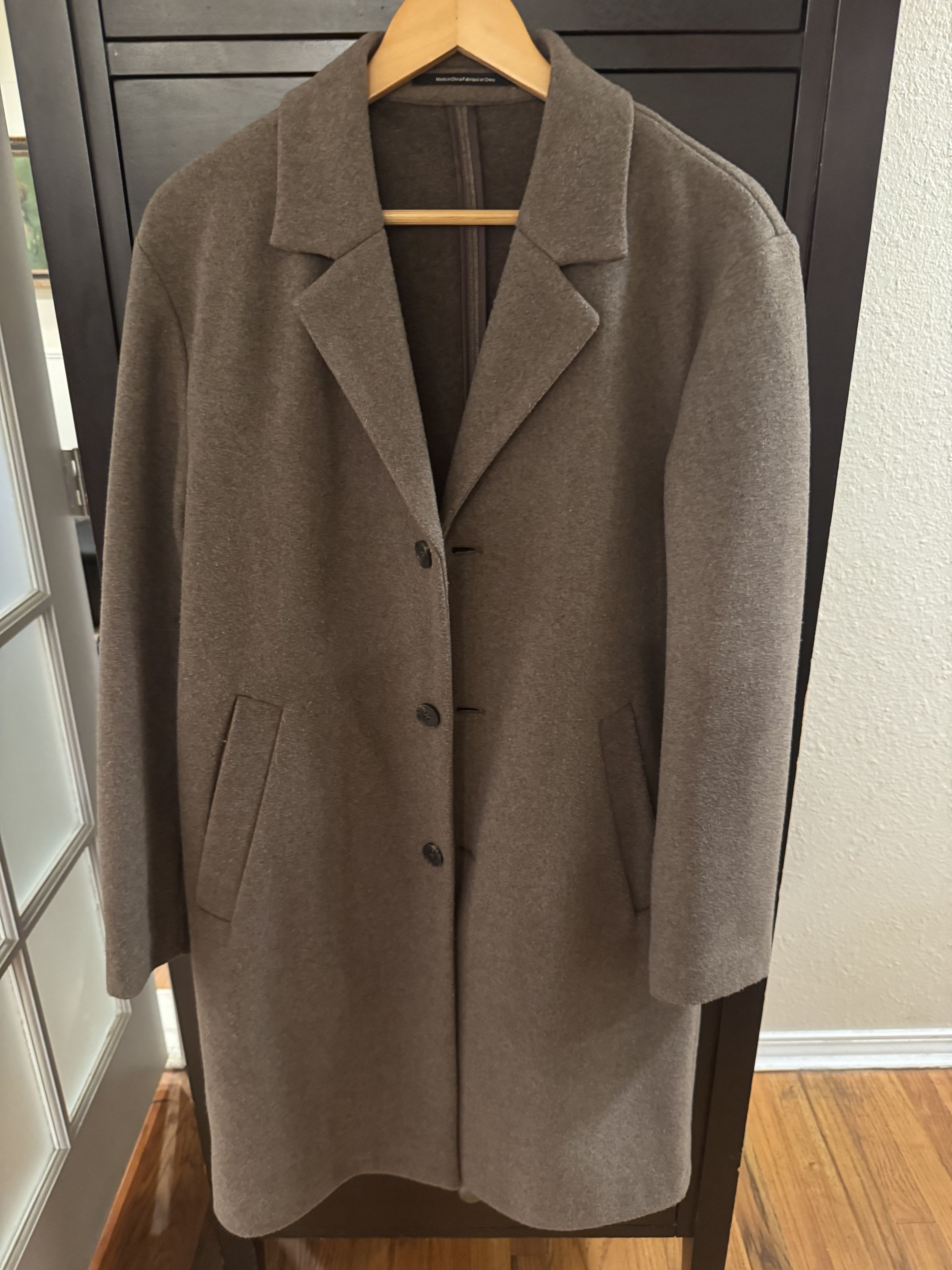H&M H&M Brown Wool Overcoat. US size Medium Size US M / EU 48-50 / 2 - 1 Thumbnail