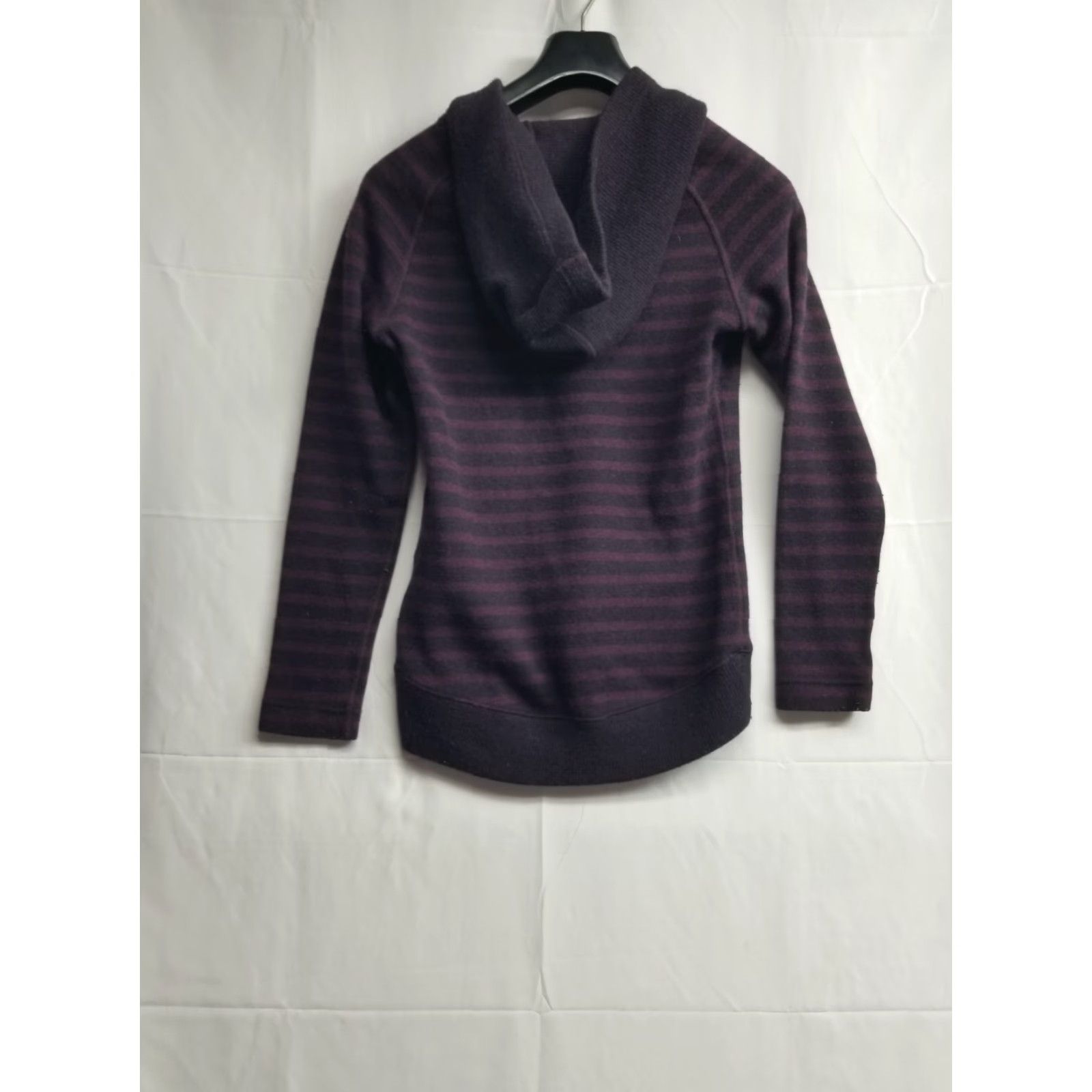 Mountain Hardwear Mountain Hardwear Womens Wool Blend Hoodie Sweatshirt M Multicolor Hoodie All Seasons Pockets Hooded Pullover Fall Spring Winter Womens Size M / US 6-8 / IT 42-44 - 2 Thumbnail