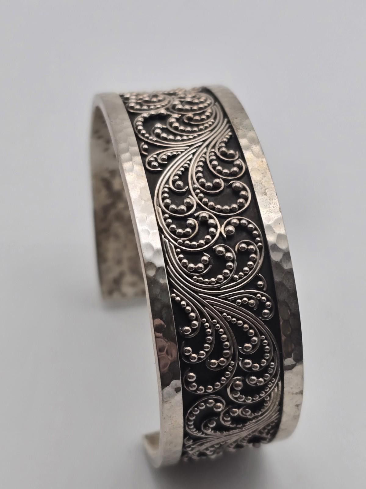 Other Lois Hill Sterling 925 Oxidized Filigree Cuff Bracelet Size ONE SIZE - 3 Thumbnail