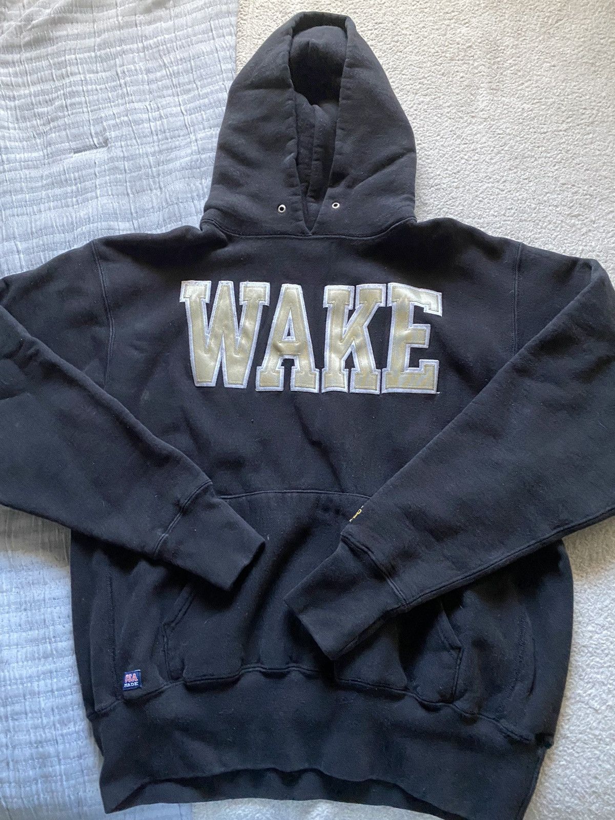 Vintage ~Vintage Wake Forrest Big Logo Hoodie~ SZ L Size US L / EU 52-54 / 3 - 1 Thumbnail