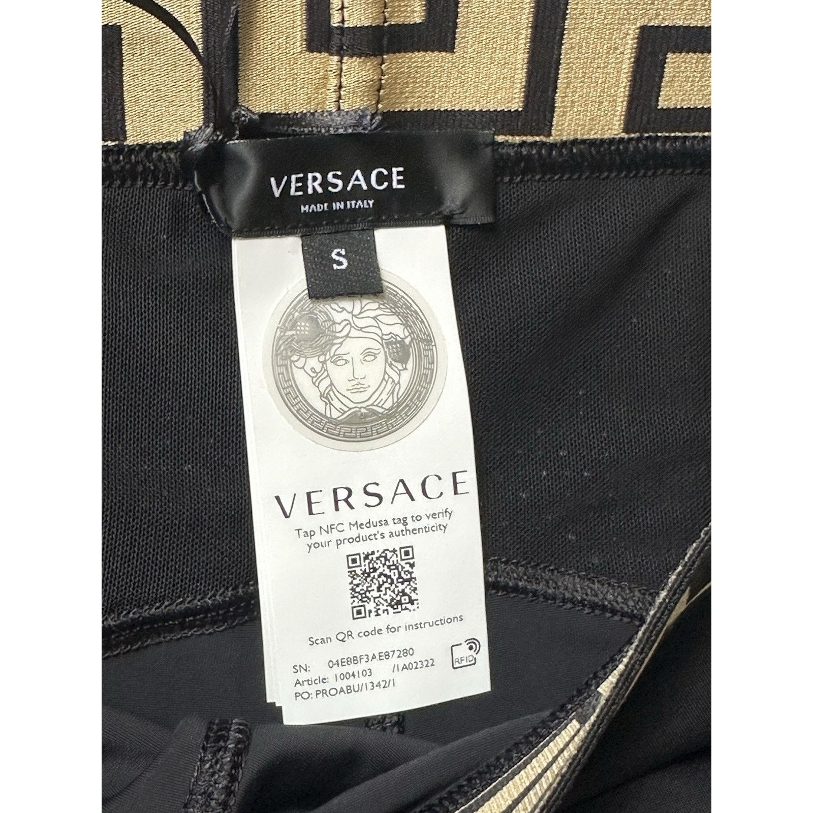 Versace Versace Greca Border Gym Leggings Pants Black Small 1004103 Size 23" - 11 Thumbnail