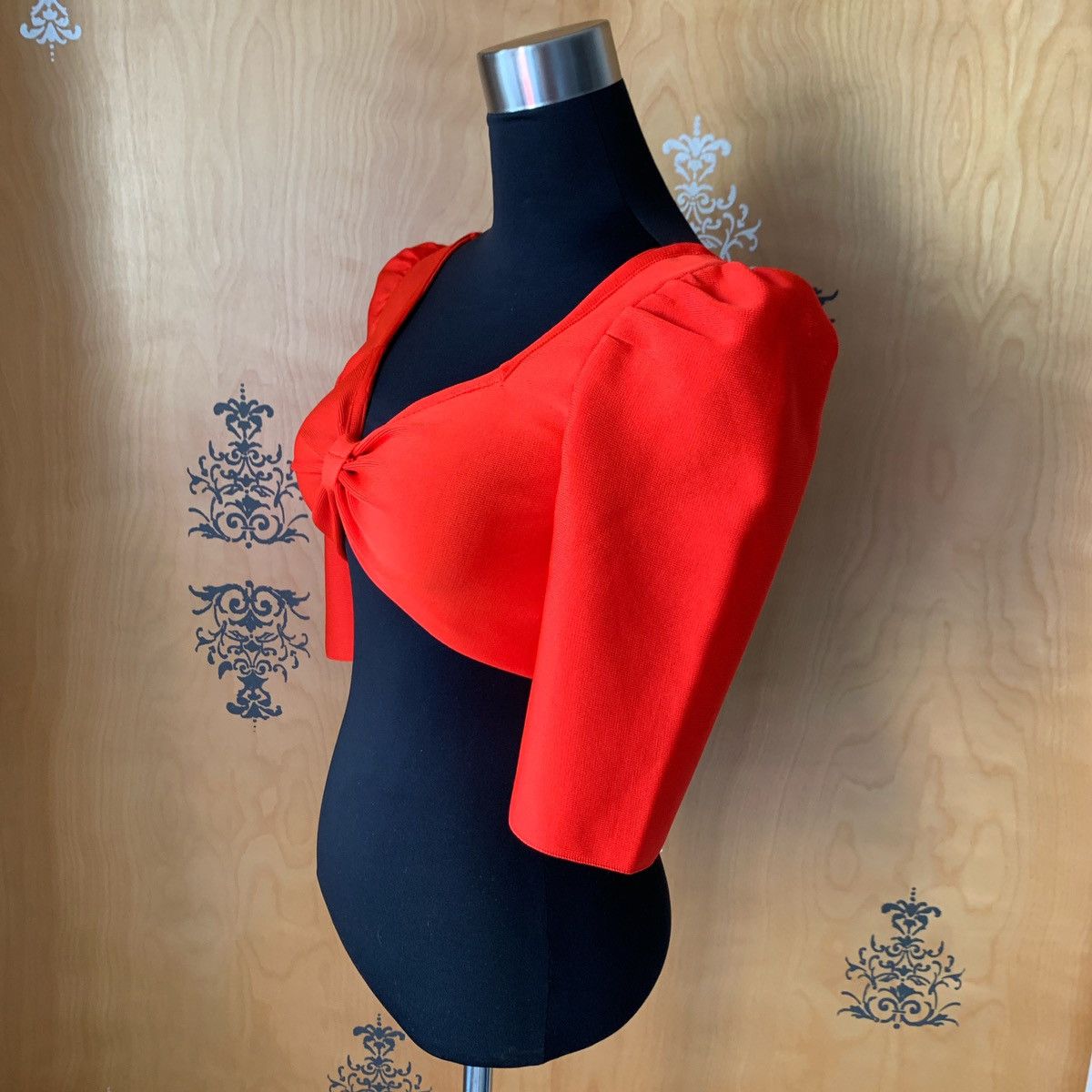 Designer Peplum Style Red Mid-Sleeve Crop Top Size M / US 6-8 / IT 42-44 - 10 Thumbnail