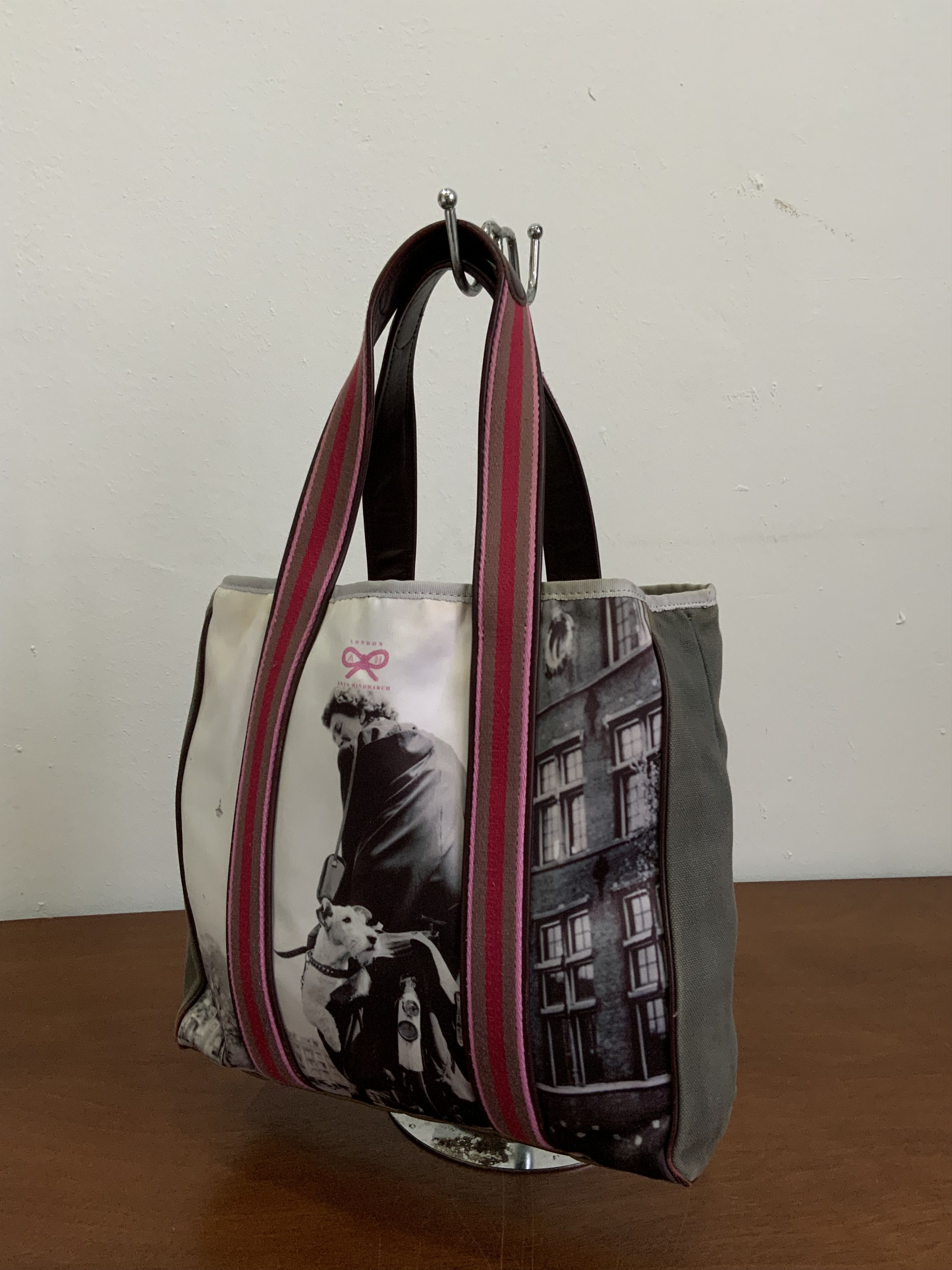 Anya Hindmarch x Bag Anya Handmarch London Leather Tote Bag in Pink, Men's