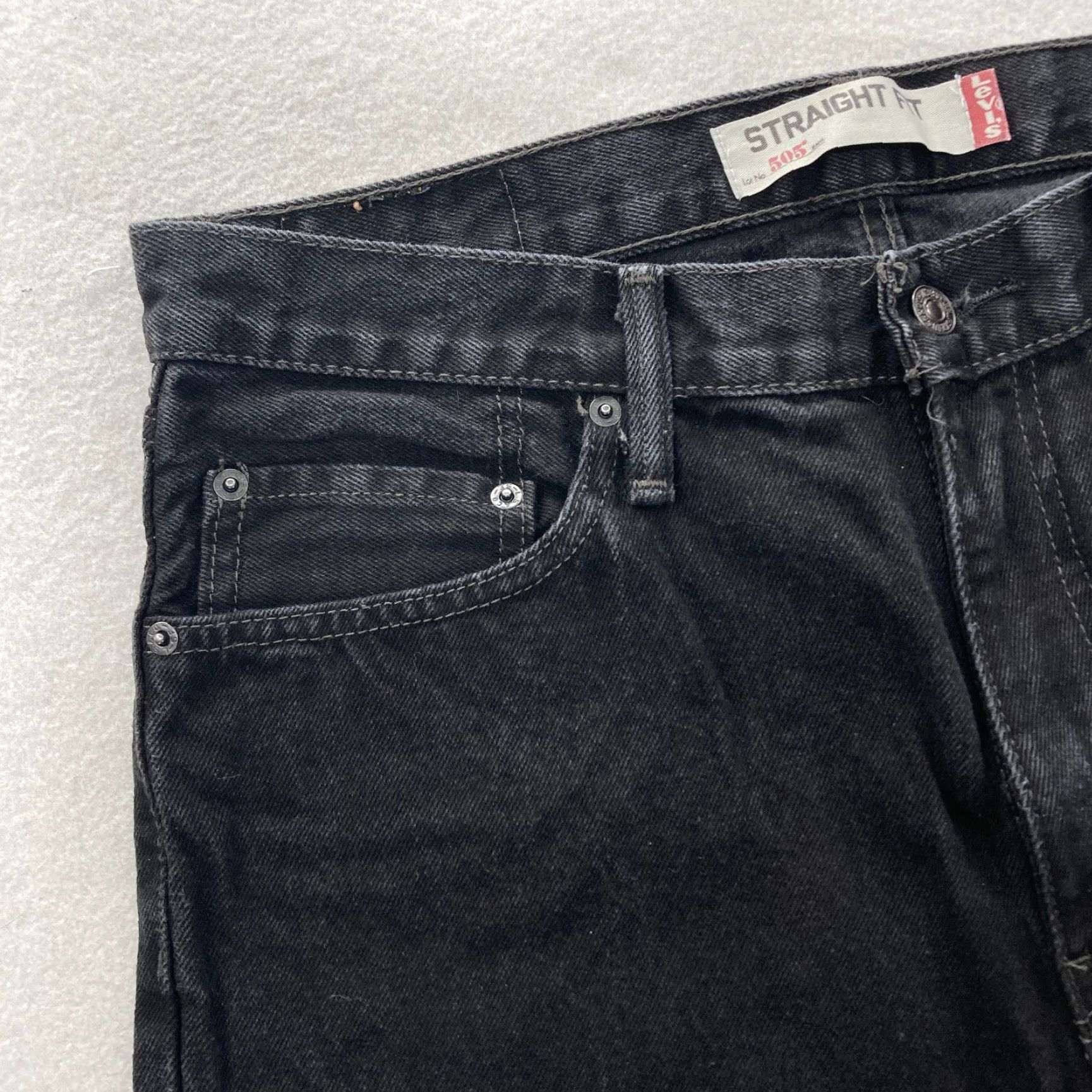 Levi's Levi's 505 Jeans Mens 34x32 Regular Straight Black Denim Mid Rise Grunge Western Denim Jeans - Levi's 505 Mens 34 32 Black Distressed None 5-Pocket Size US 34 / EU 50 - 3 Thumbnail