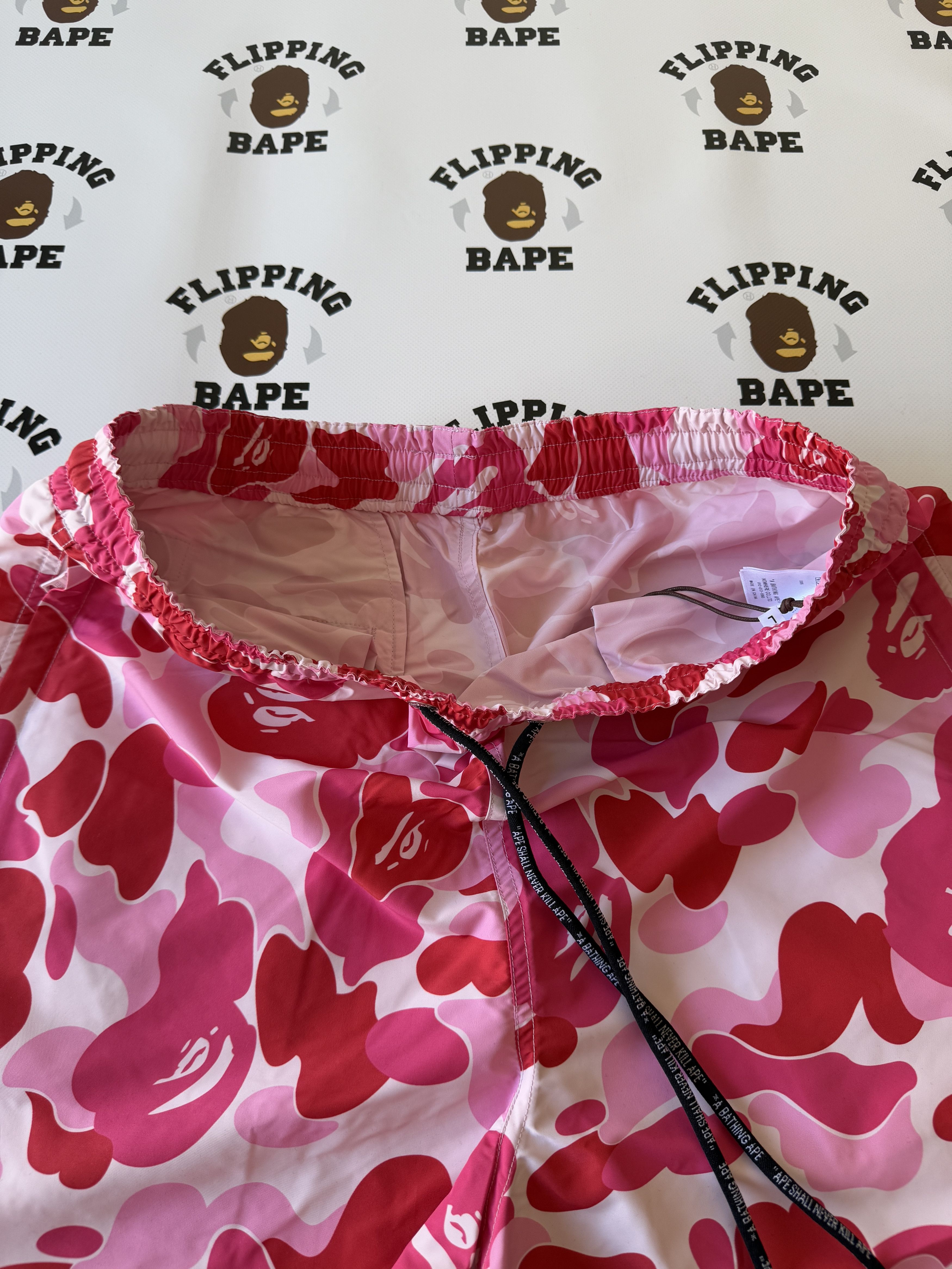 Bape BAPE ABC CAMO ONE POINT RELAXED FIT WATER SHORTS Size US 34 / EU 50 - 11 Thumbnail