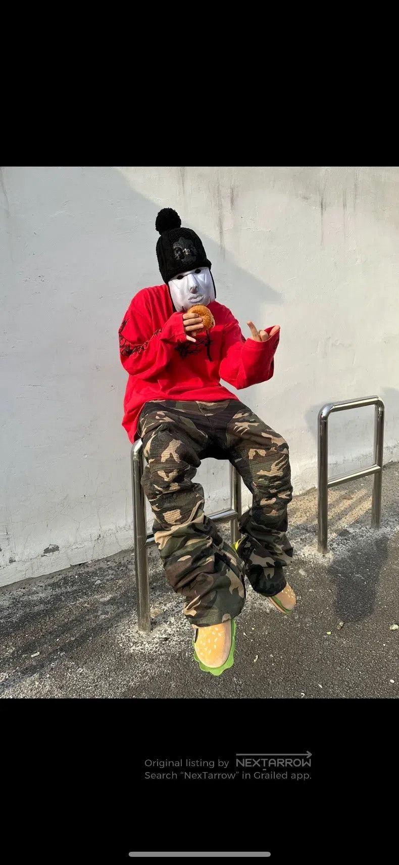 Vetements Vetements Sanskrit Long Sleeve, Red Is Hard to Find, More Size US S / EU 44-46 / 1 - 2 Thumbnail