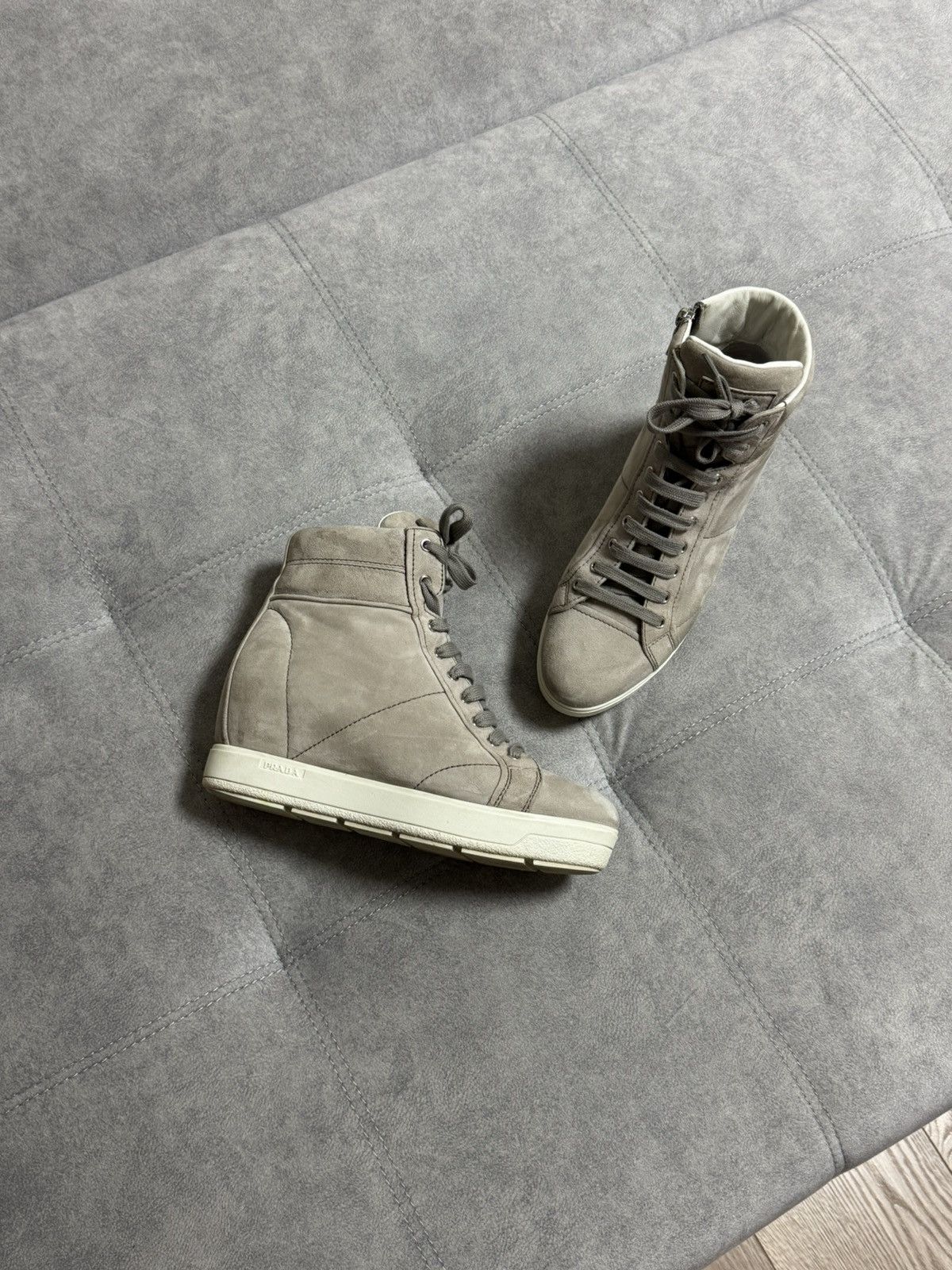 Prada Prada Women's Suede High Top Wedge Half Ankle Boots Z4112 Size US 7.5 / IT 37.5 - 13 Thumbnail