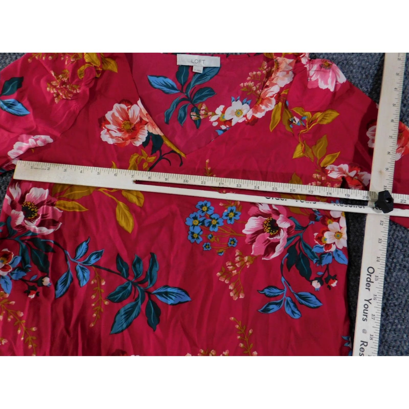 Loft LOFT Blouse Womens Small Red Floral Long Sleeve V-Neck Lightweight Top Size S / US 4 / IT 40 - 5 Thumbnail