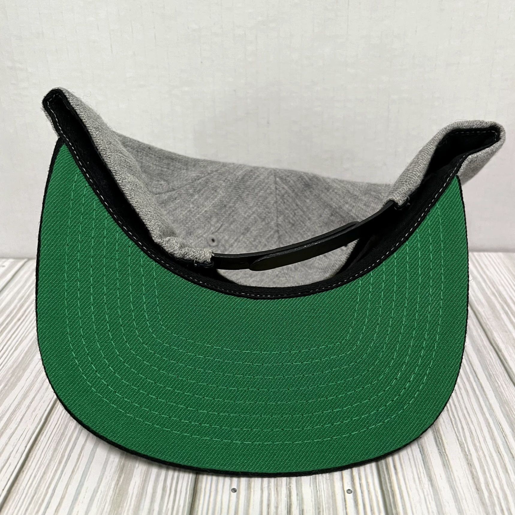 The Hundreds VINTAGE The Hundreds Hat Cap Snap Back Gray Yellow Script Green Under Brim Size ONE SIZE - 5 Thumbnail