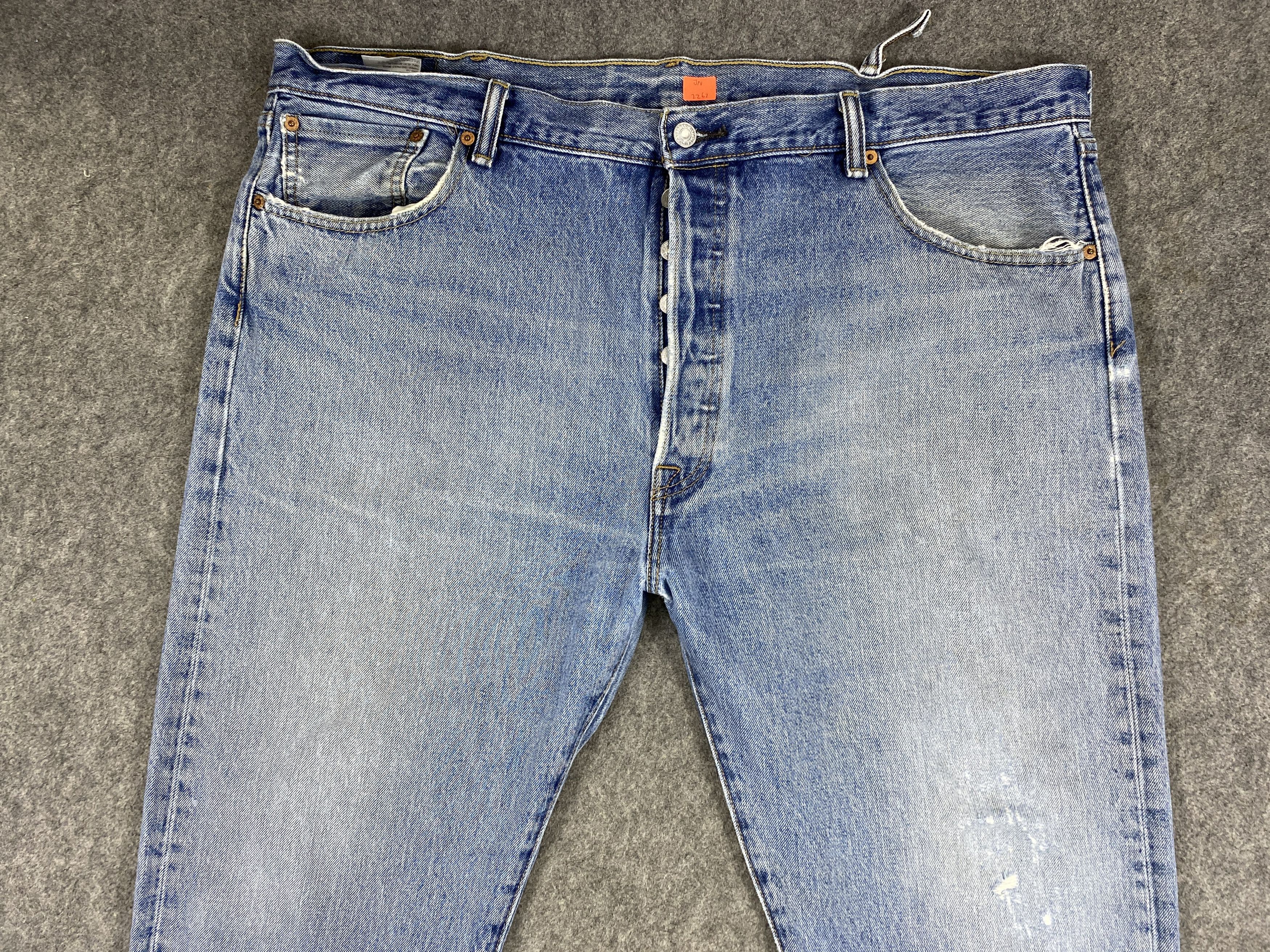 Japanese Brand Ripped Dirty Blue Vintage Levi's 501 32x30.5 Denim -JN2262 Size US 32 / EU 48 - 3 Thumbnail