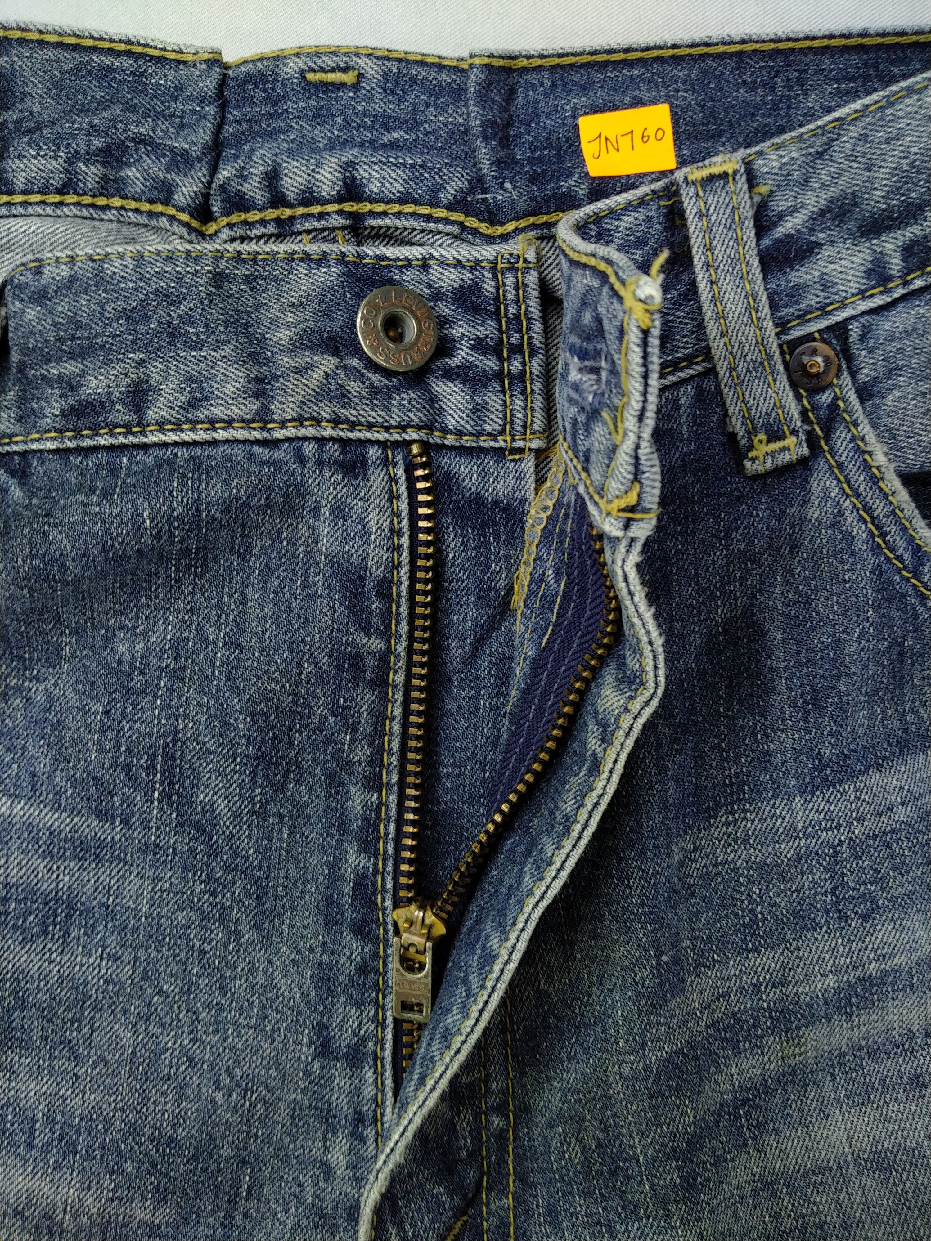 Levi's Blue Distressed Vintage Levi's 504 Denim 34x26 -JN760 Size US 34 / EU 50 - 6 Thumbnail
