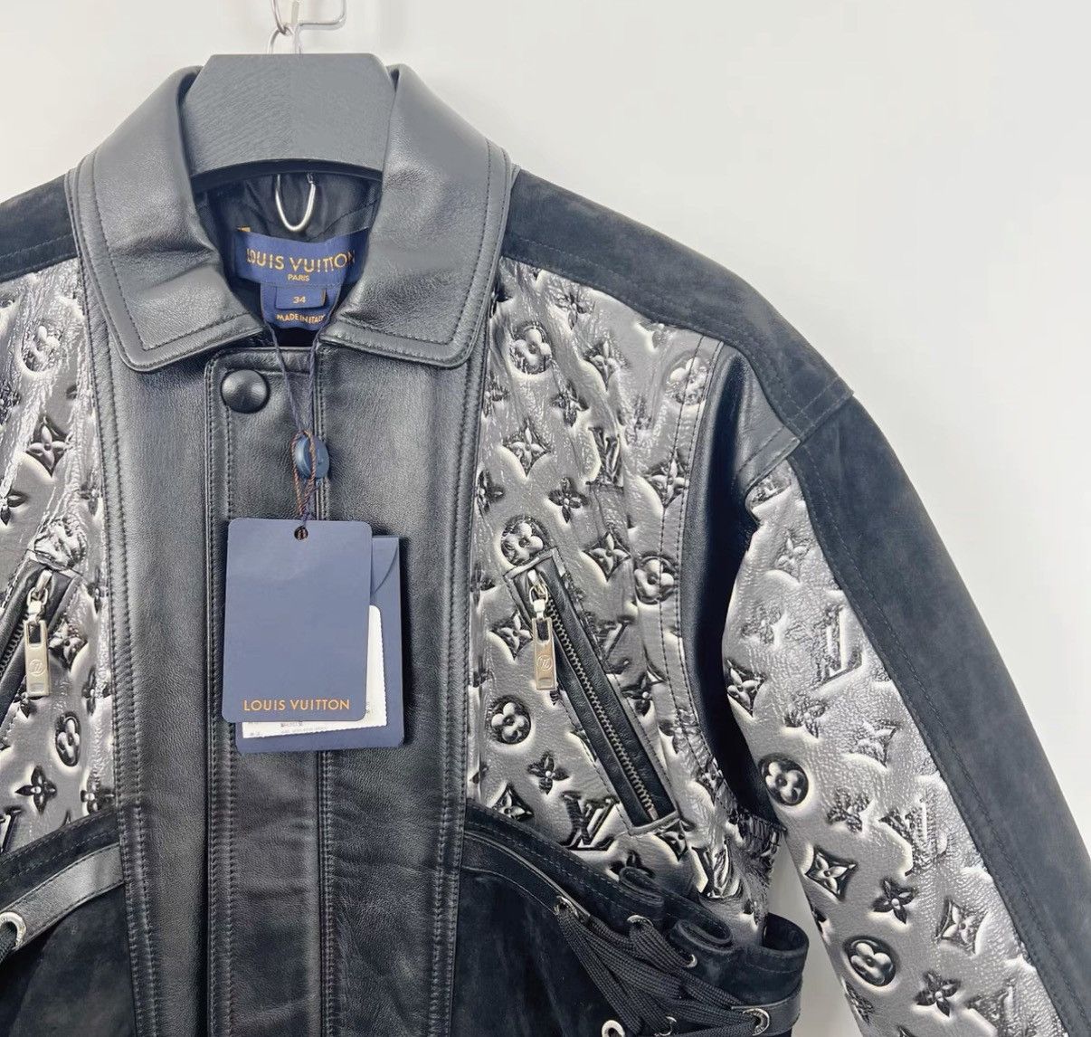 Louis Vuitton Louis Vuitton Monogram All Over Leather Trim Jacket K12 Size XXS / US 00 / IT 34 - 4 Thumbnail