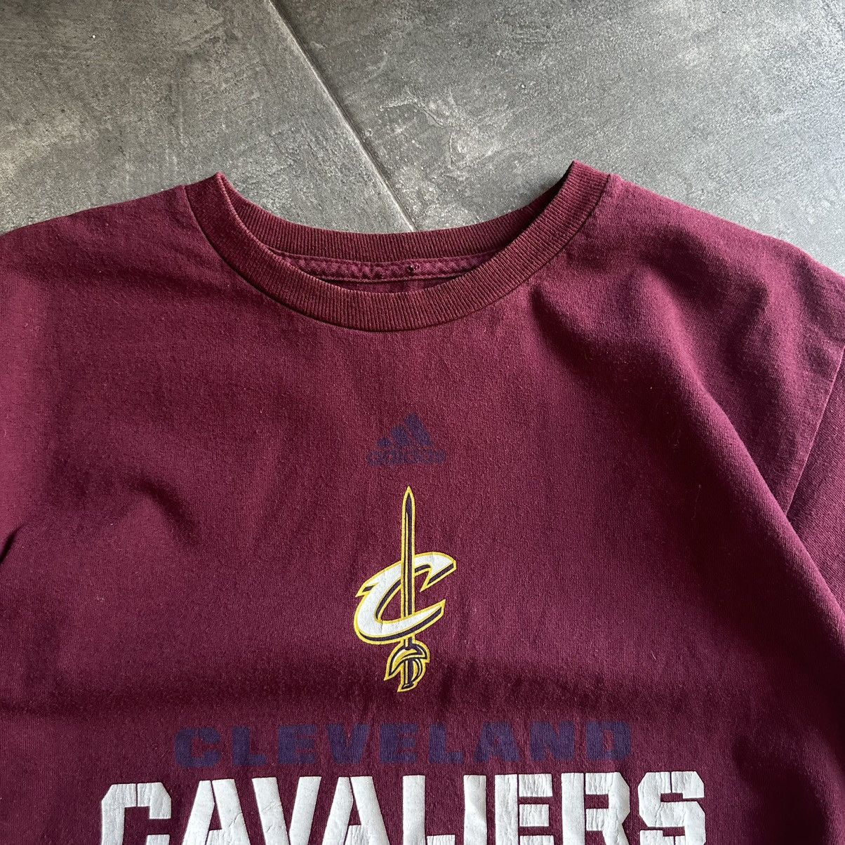 Adidas Vintage Adidas Cleveland Cavaliers T-shirts Big Logo Y2K 00s Size S / US 4 / IT 40 - 5 Thumbnail