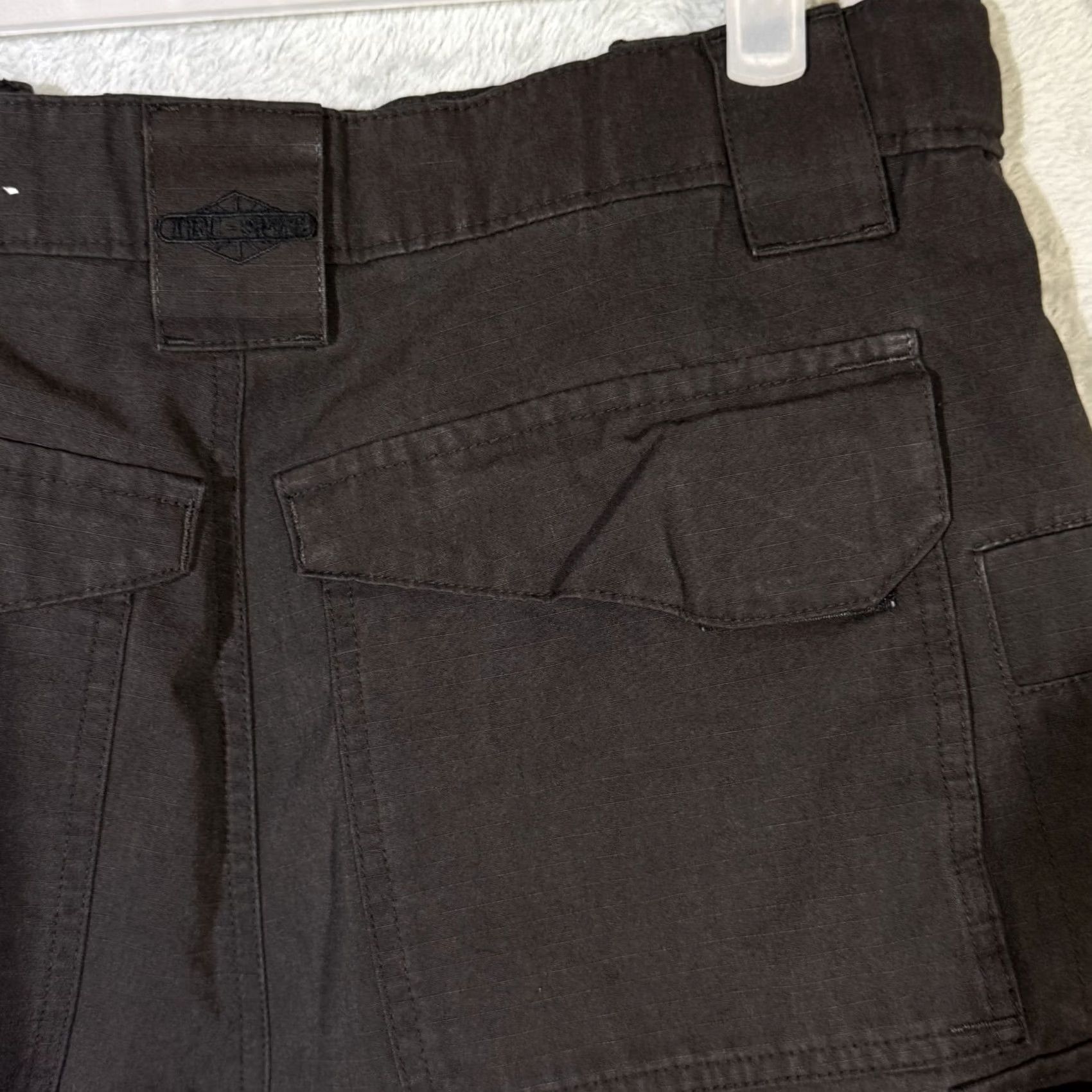 Vintage Tru-Spec Mens Tactical Cargo Pants Black 32x32 Cargo Pants High Rise Straight Leg Men’s Regular Size 32 Black Size US 32 / EU 48 - 7 Thumbnail