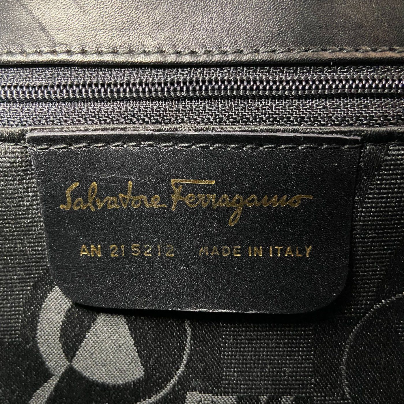 Salvatore Ferragamo Salvatore Ferragamo Gancini Black Bucket Shoulder Bag Size ONE SIZE - 12 Thumbnail